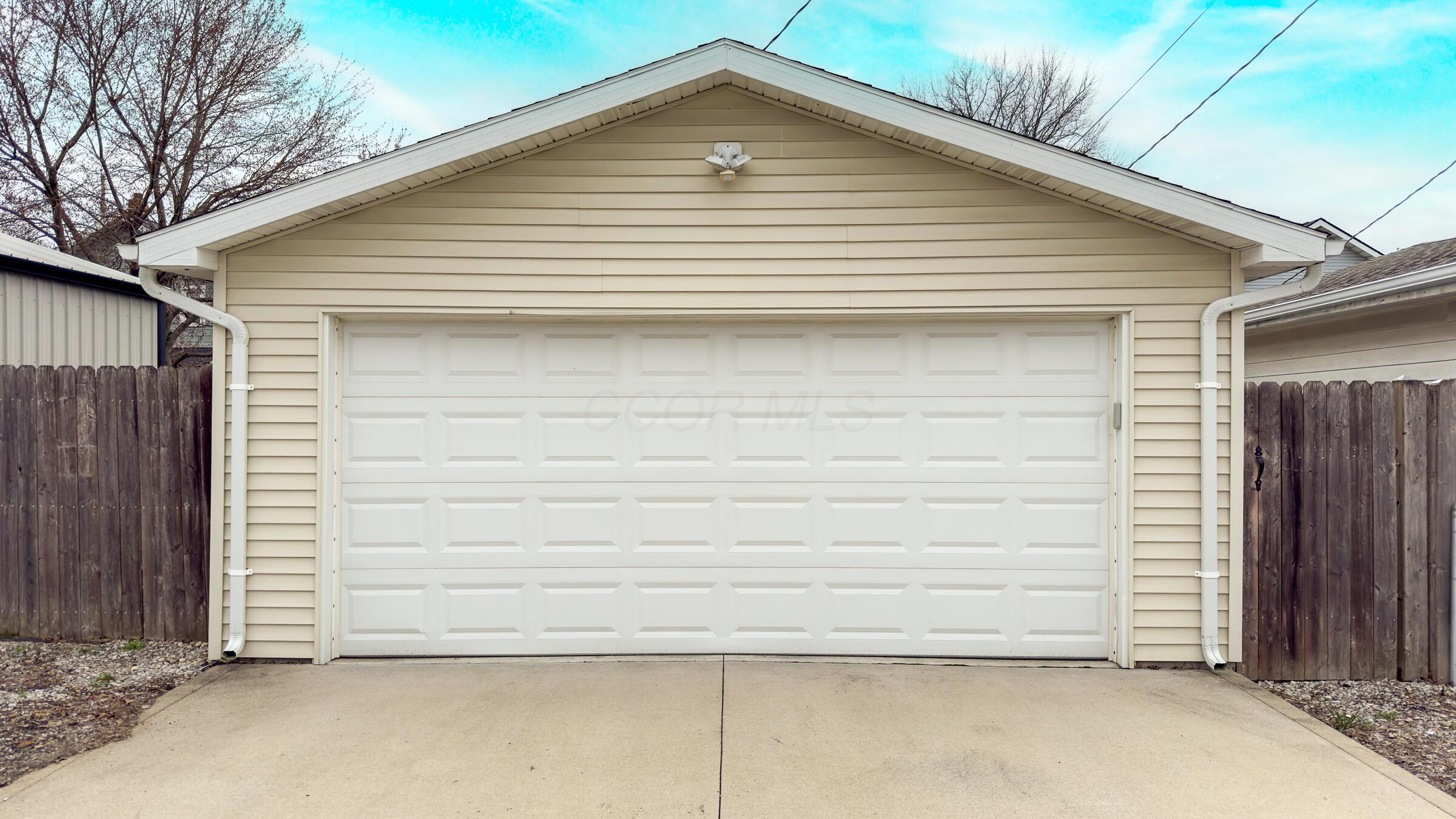 402 Southwood Avenue