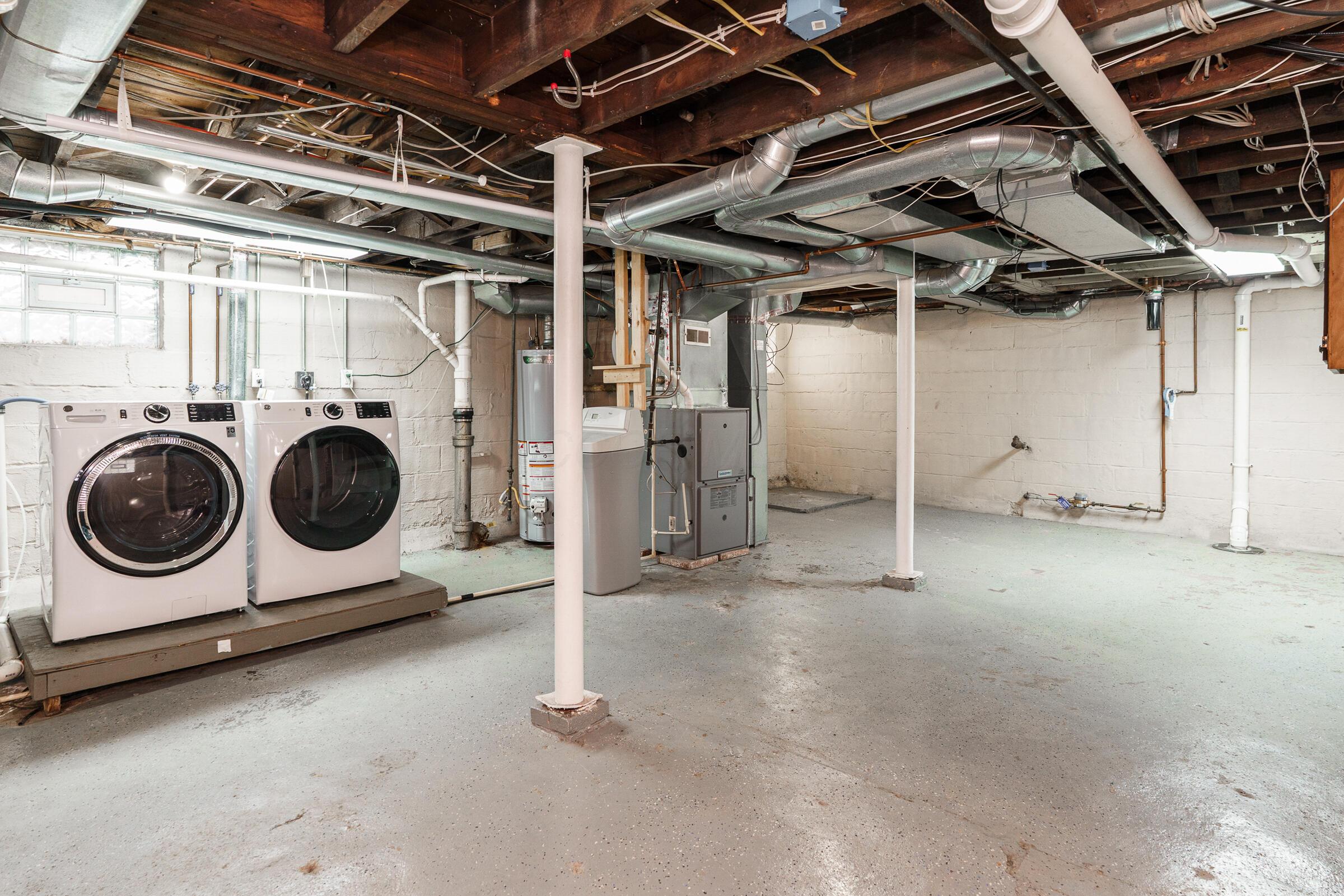 402 Southwood Avenue