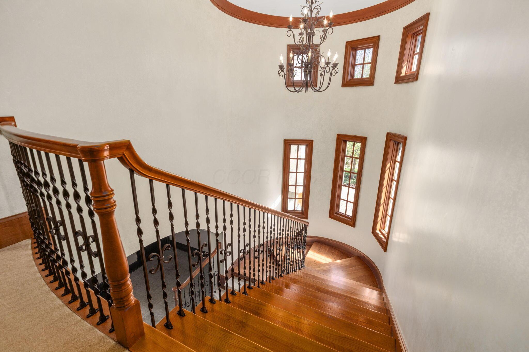 7871 Calverton Square