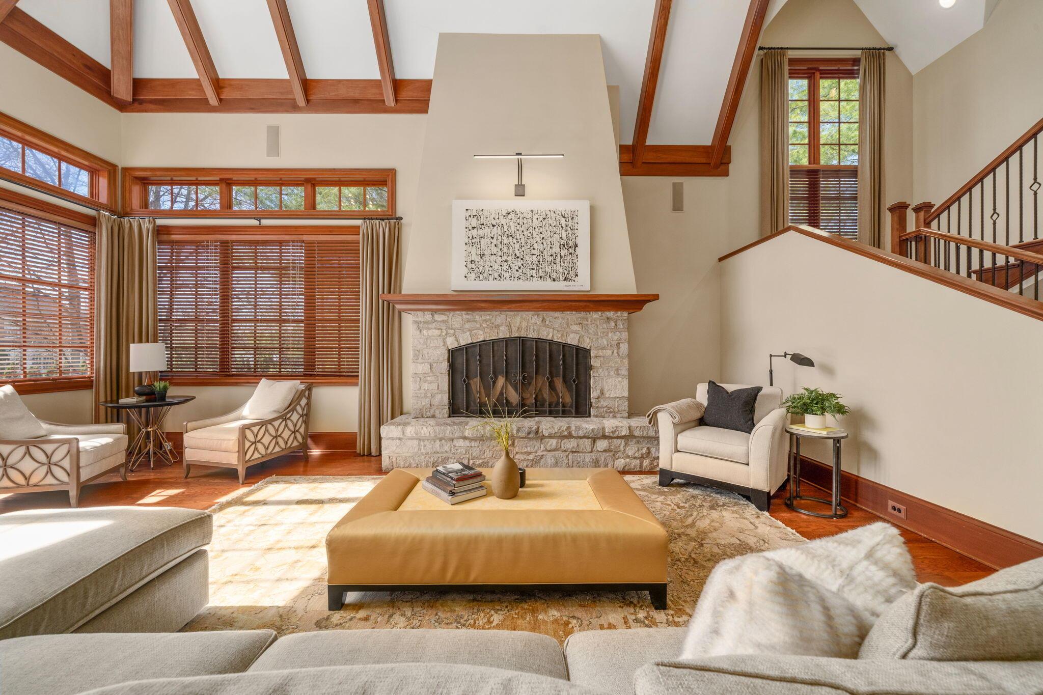 7871 Calverton Square