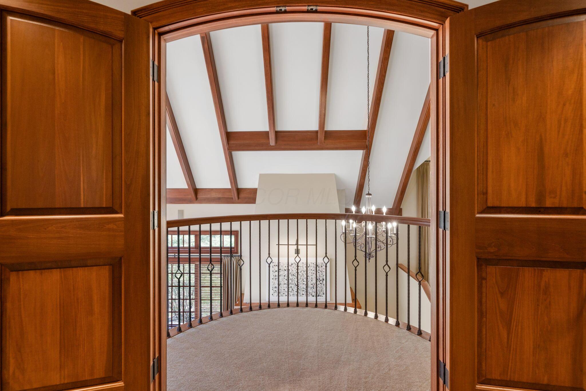 7871 Calverton Square