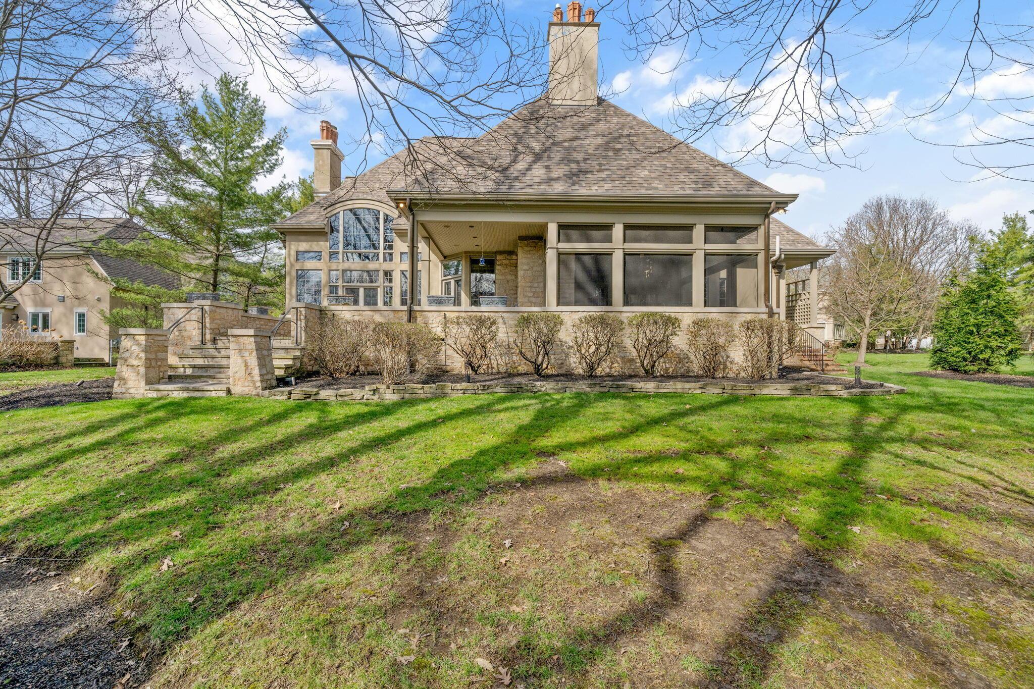 7871 Calverton Square