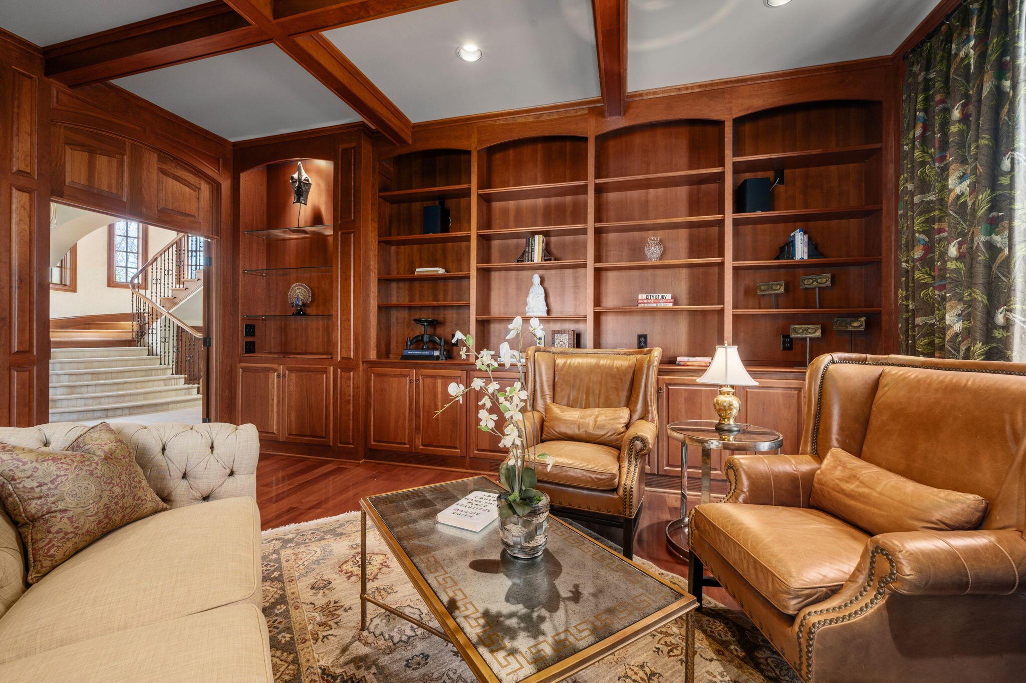 7871 Calverton Square