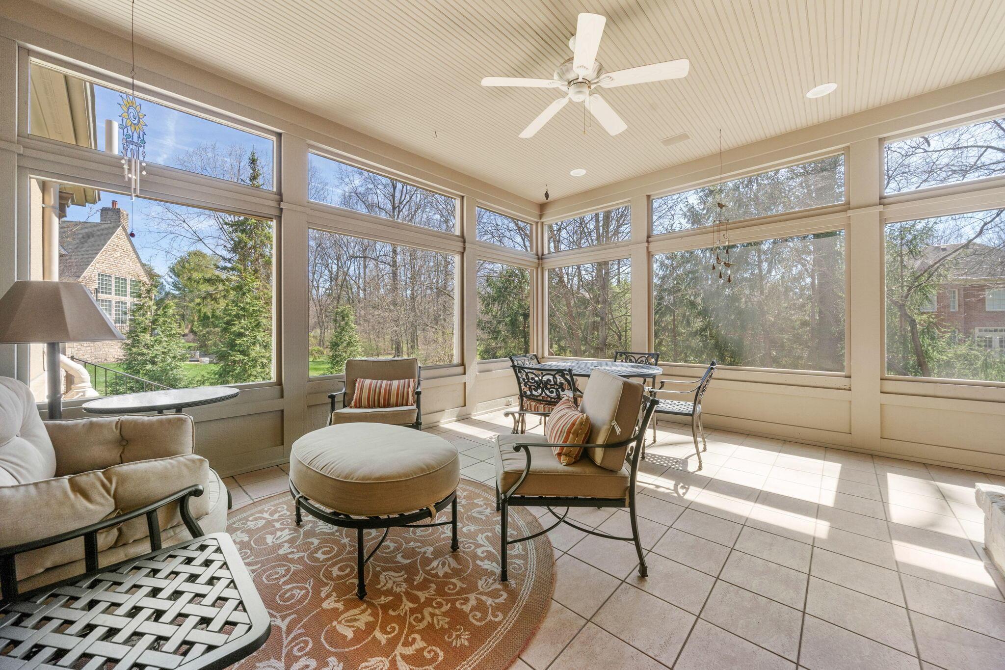 7871 Calverton Square