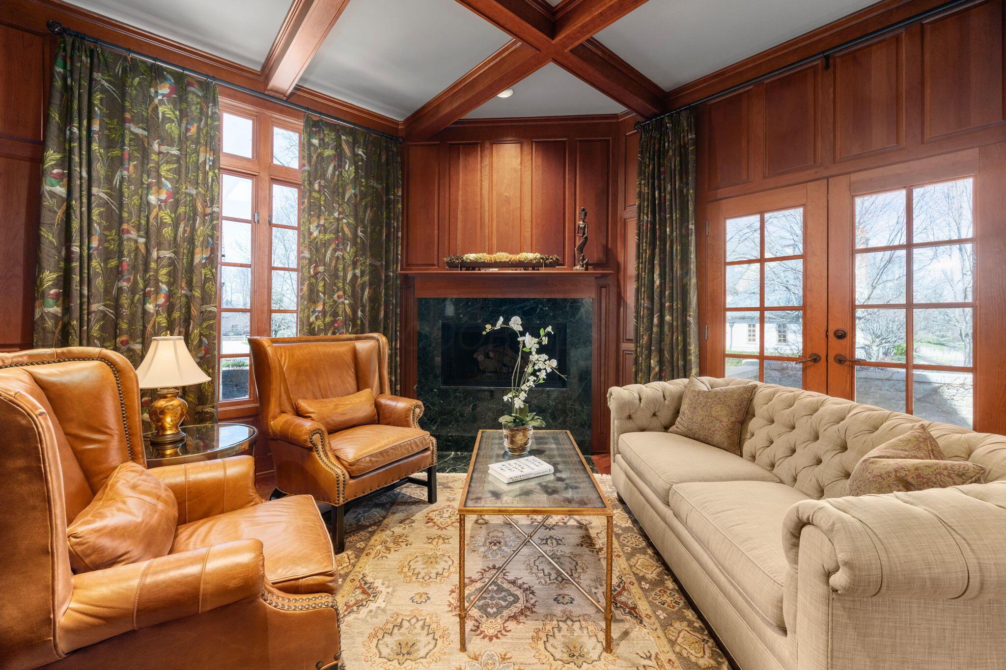 7871 Calverton Square