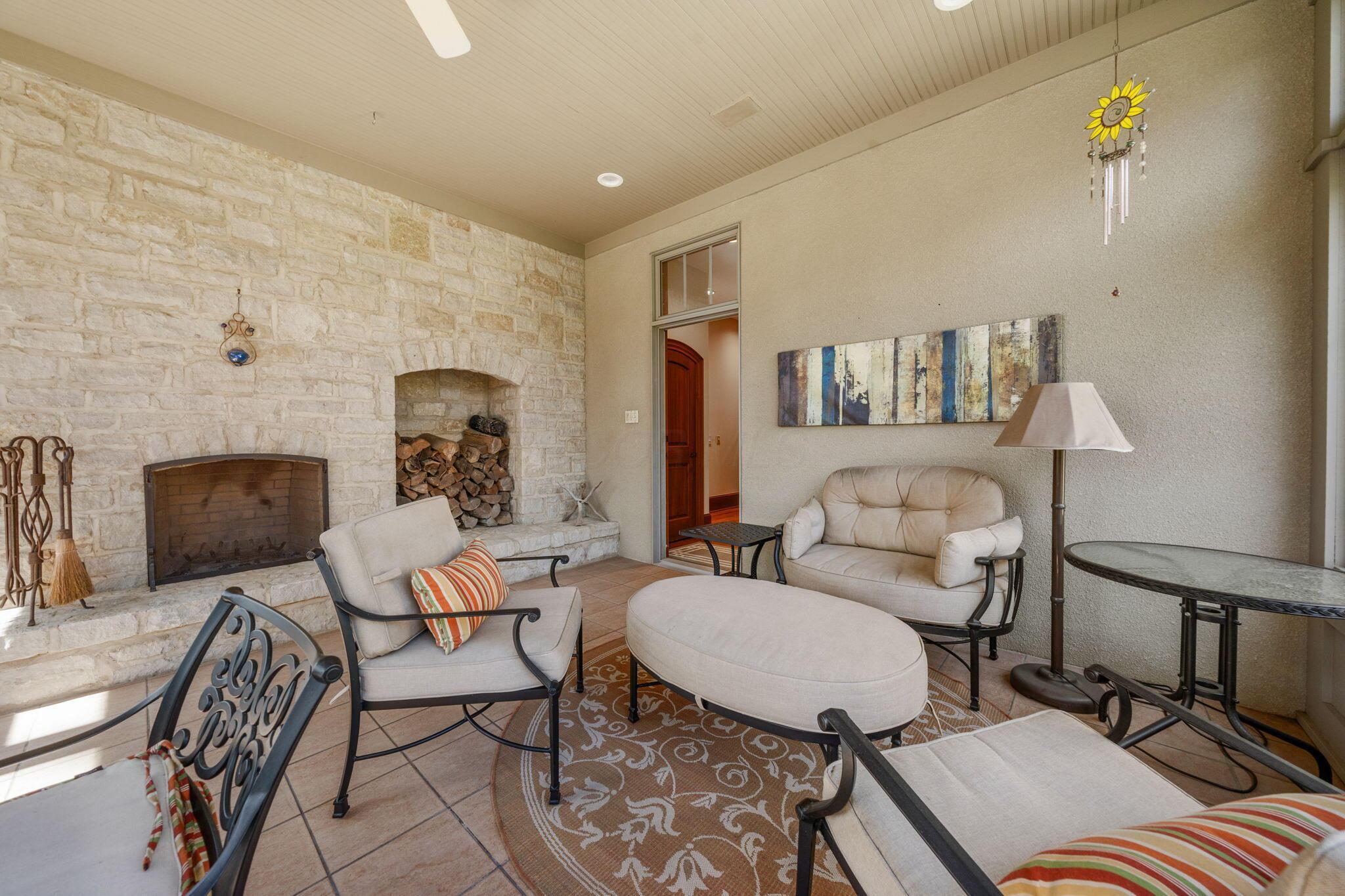 7871 Calverton Square