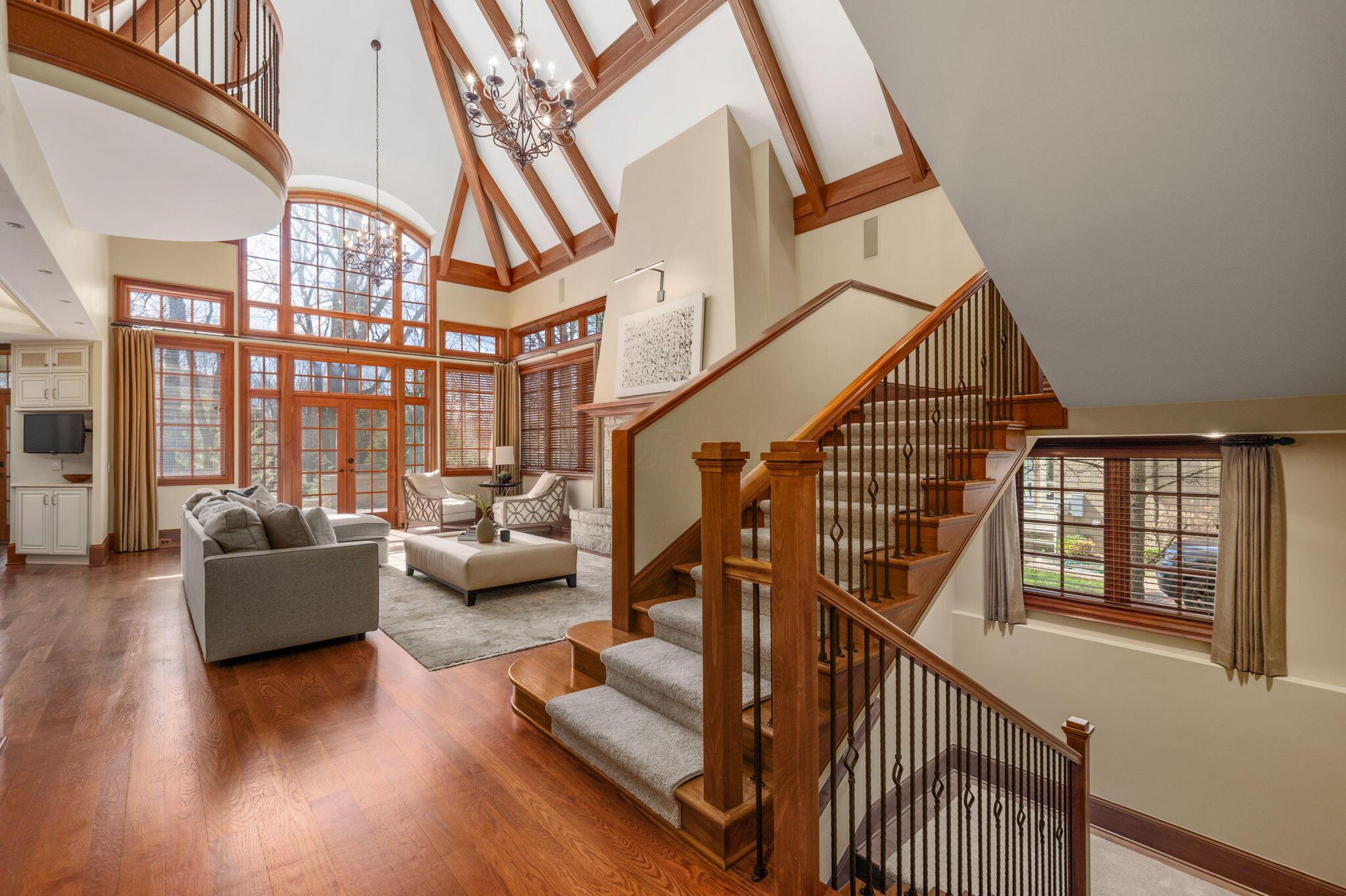 7871 Calverton Square