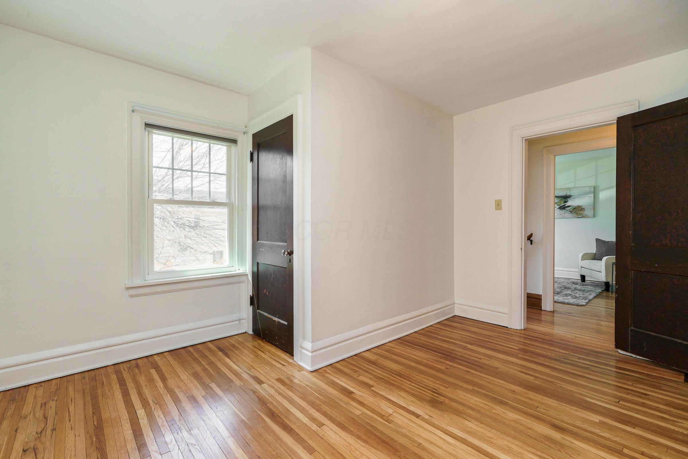 2771 Indianola Avenue