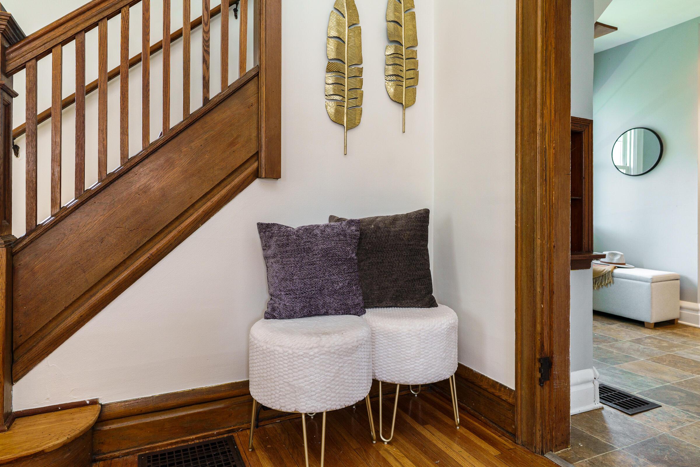 2771 Indianola Avenue