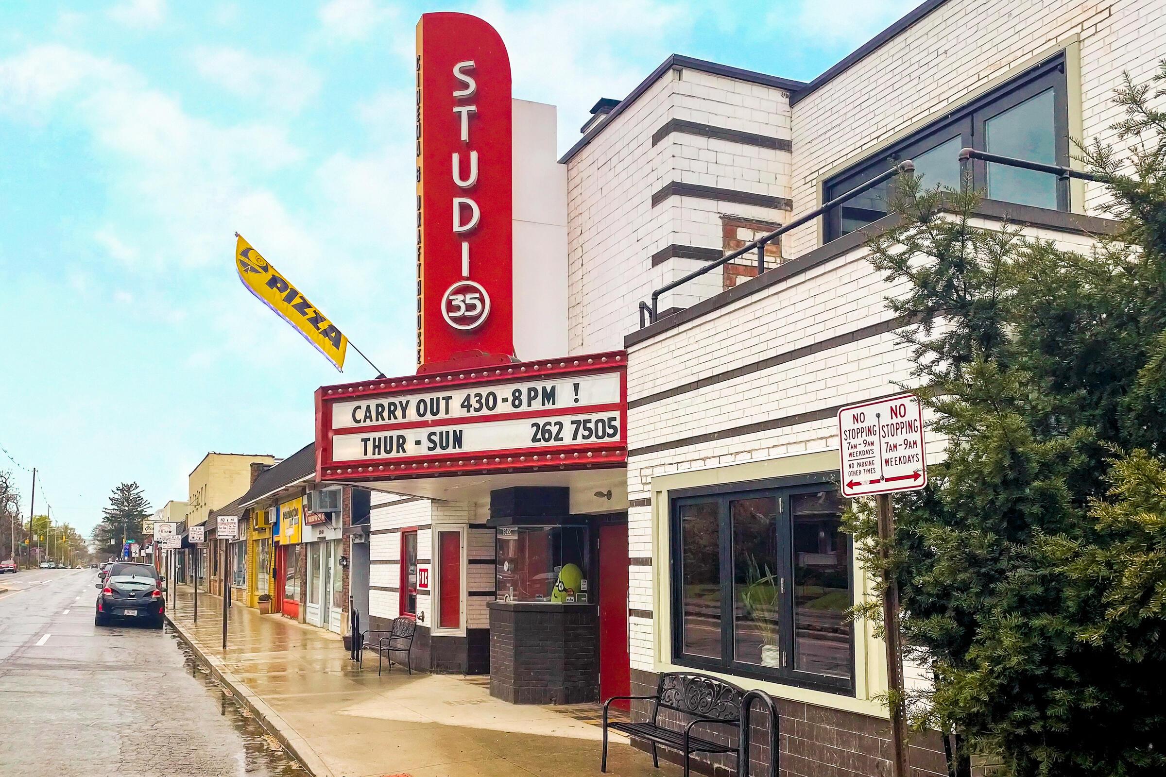 2771 Indianola Avenue