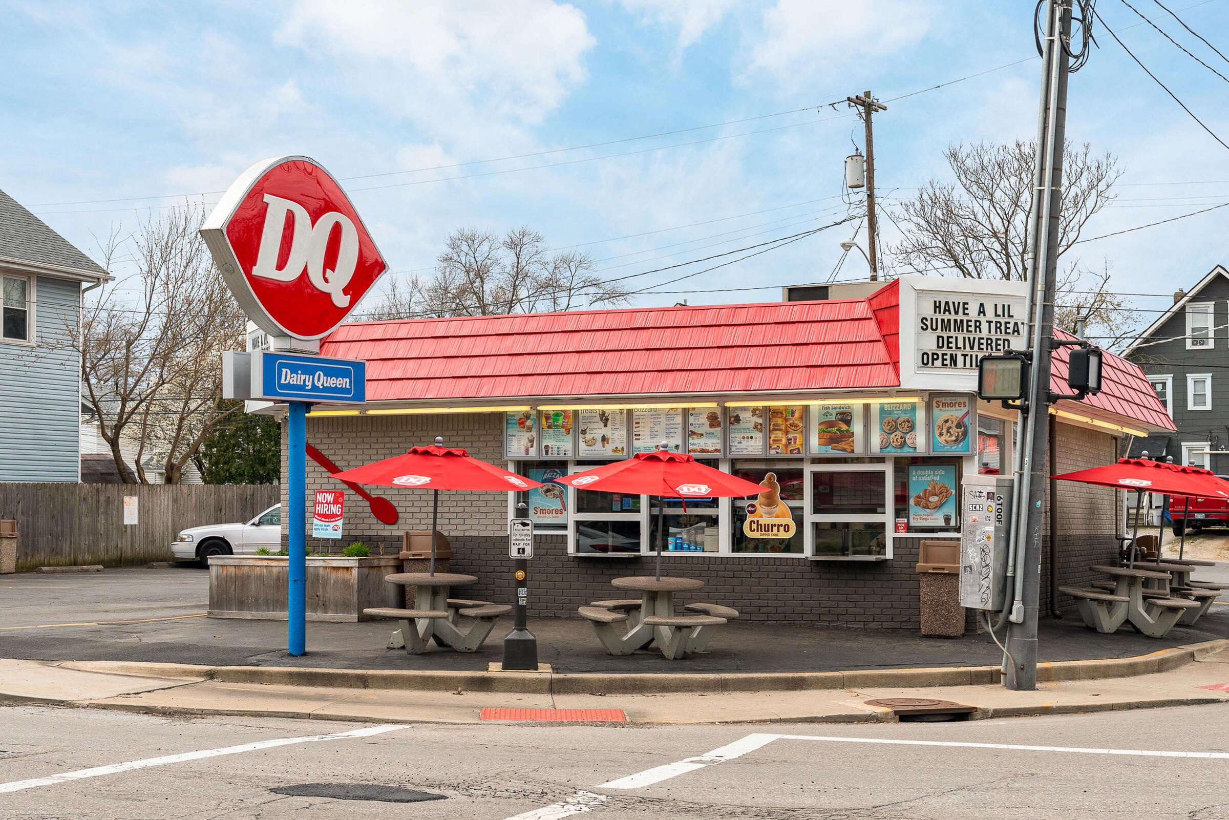 2771 Indianola Avenue