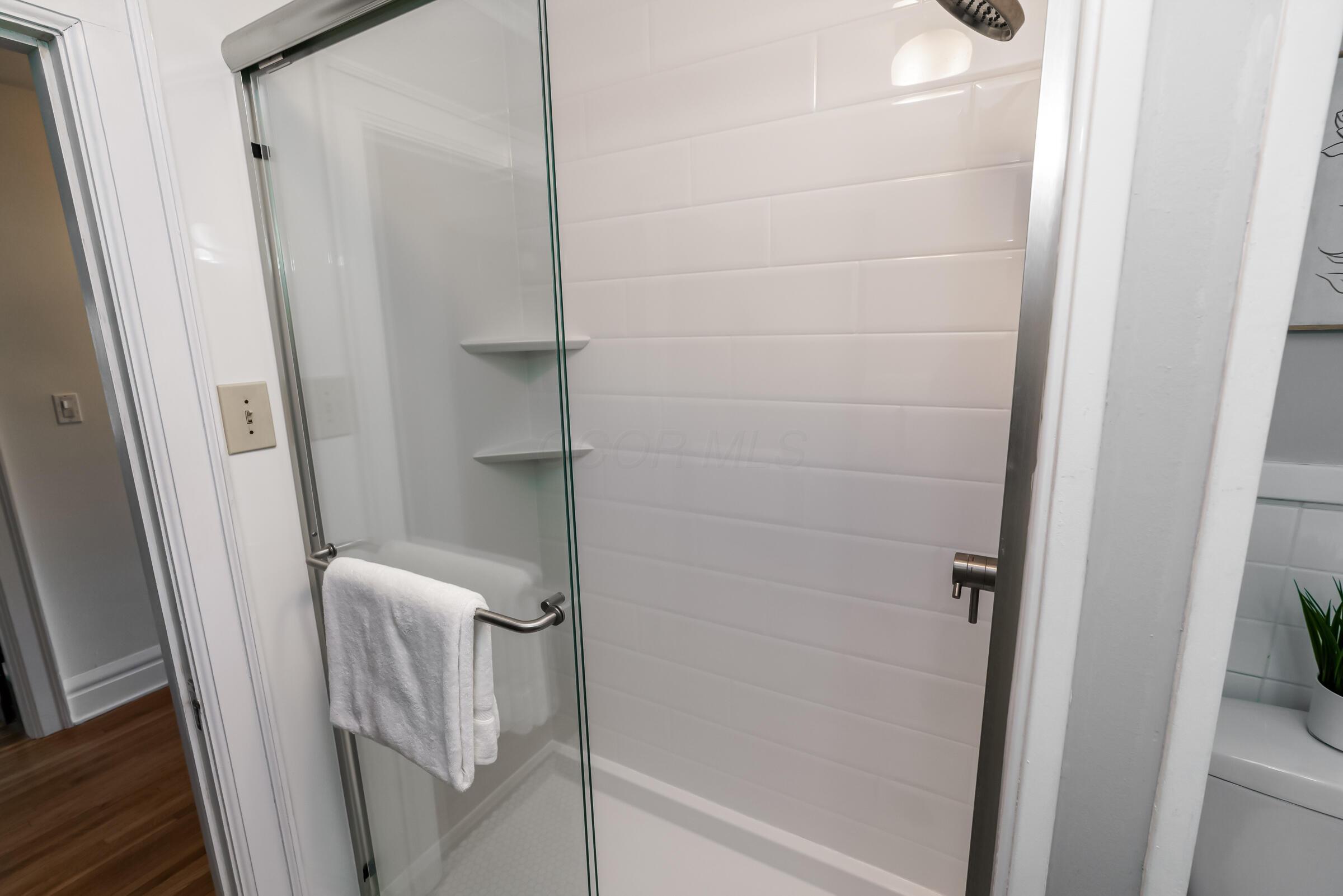 2771 Indianola Avenue