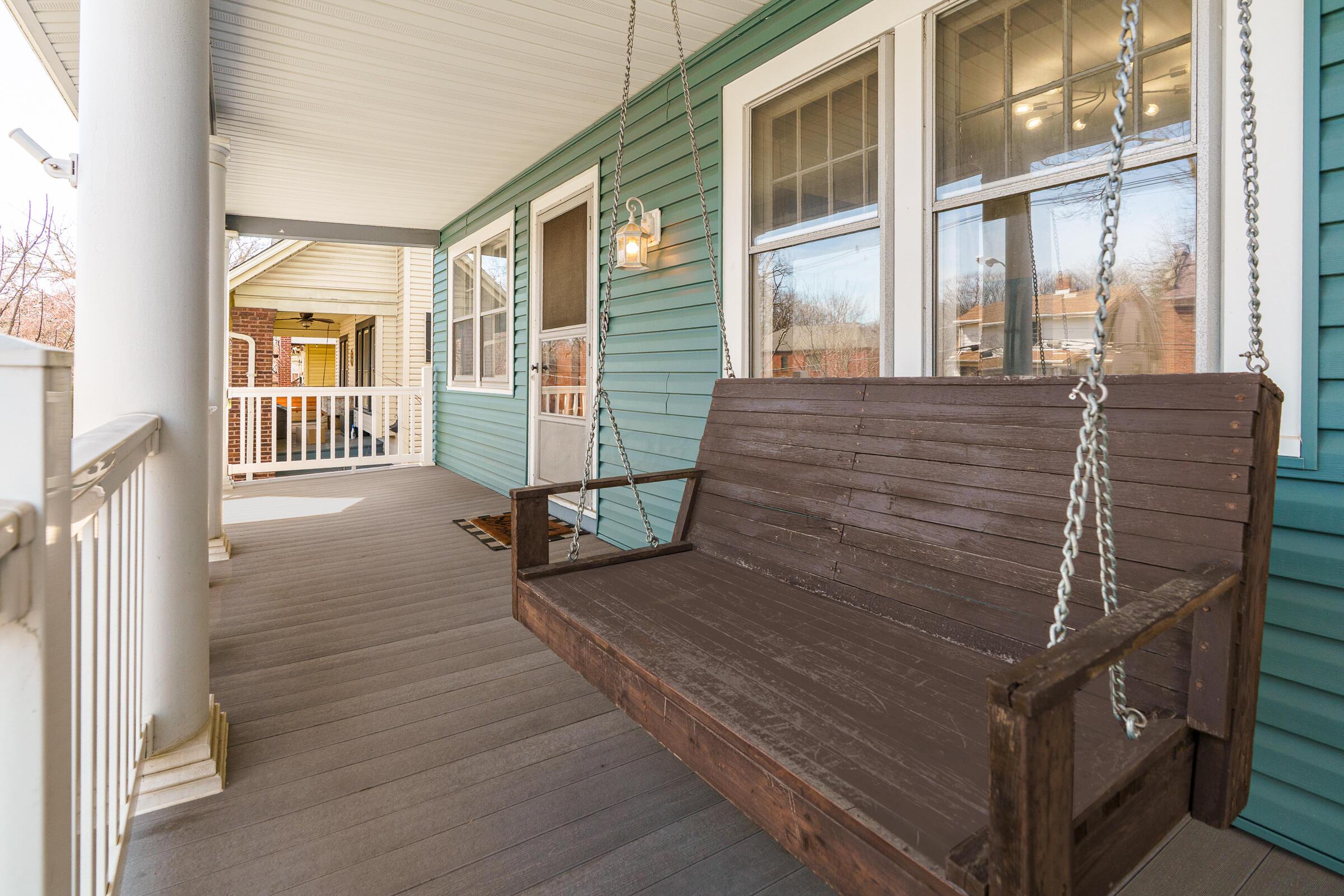 2771 Indianola Avenue