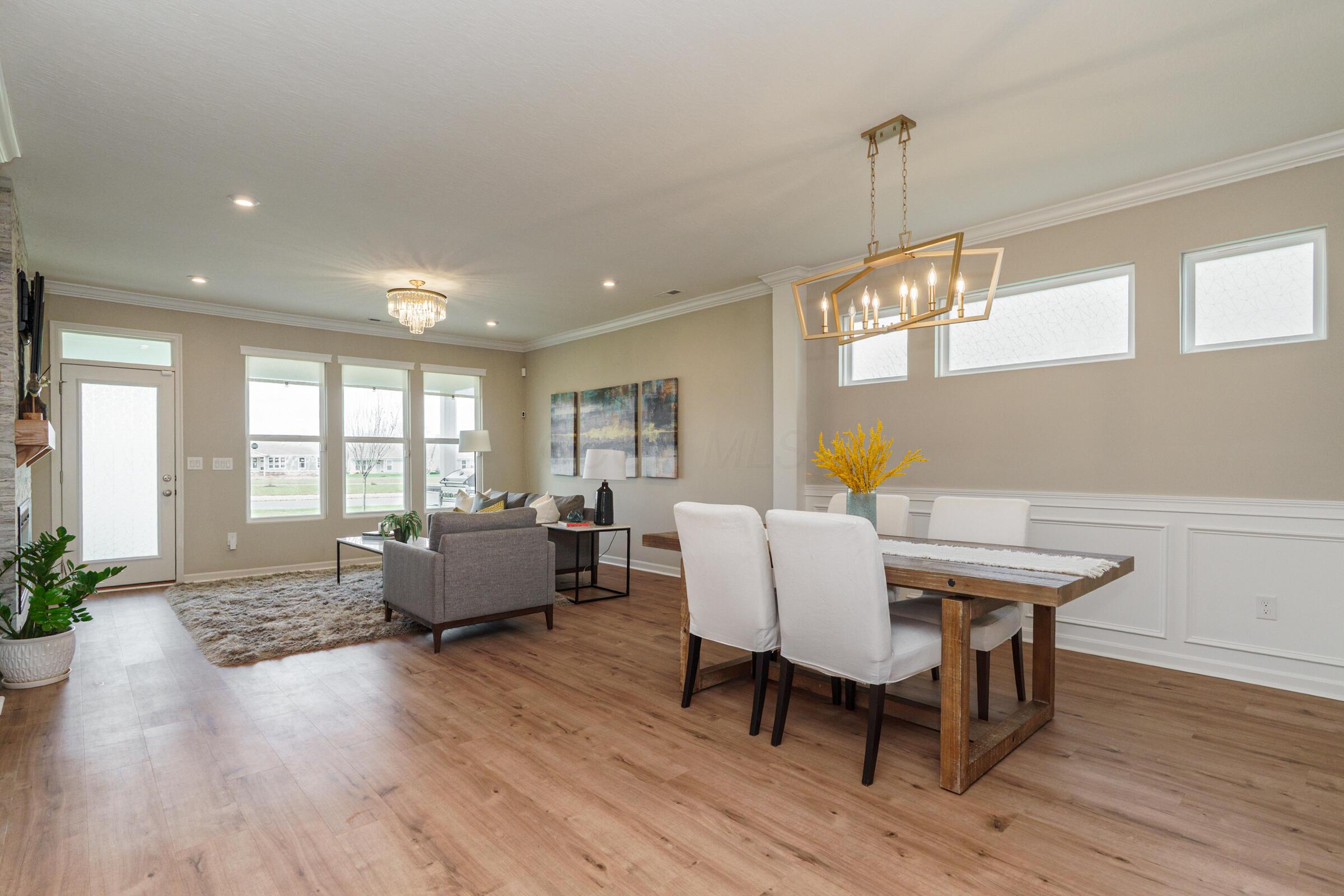 6090 Windcliff Drive E