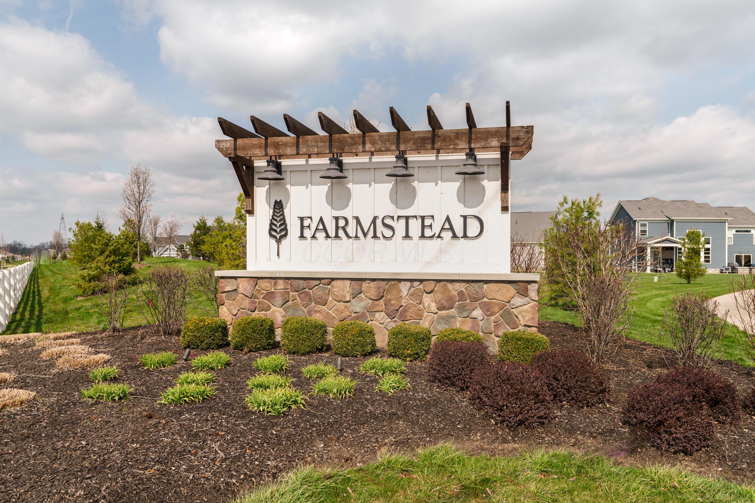 6090 Windcliff Drive E