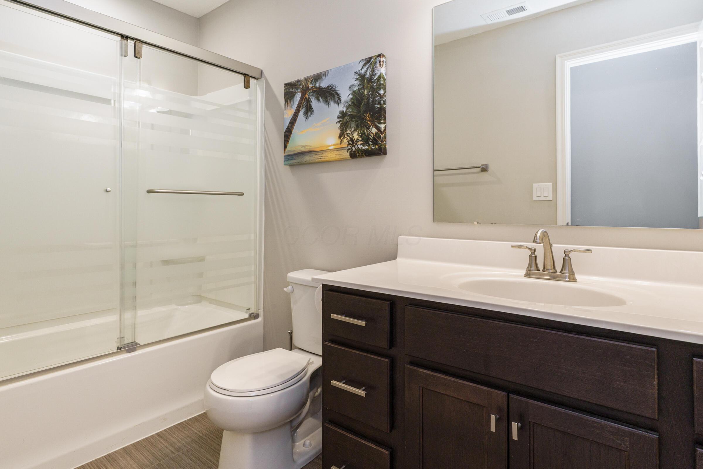 6090 Windcliff Drive E