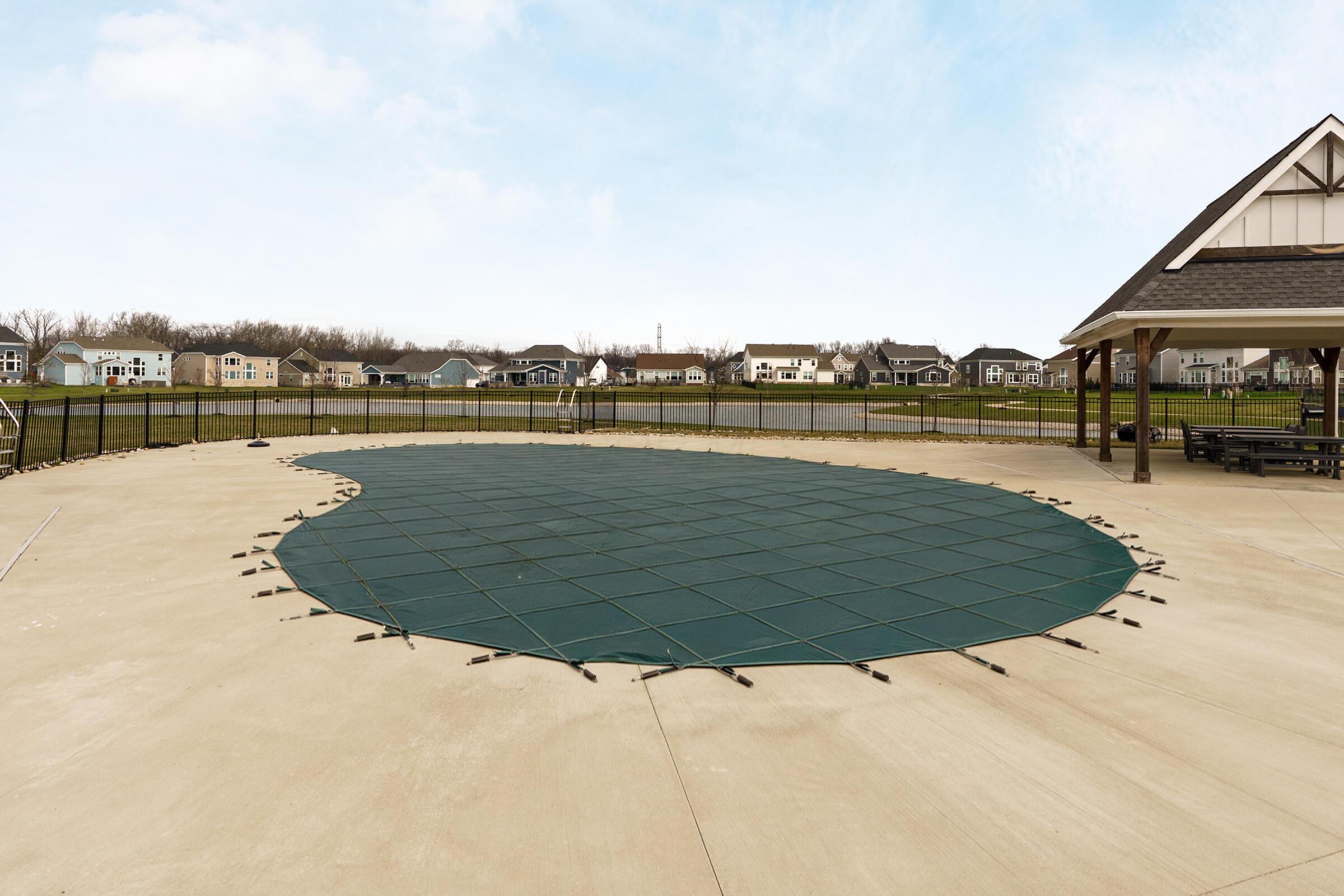 6090 Windcliff Drive E