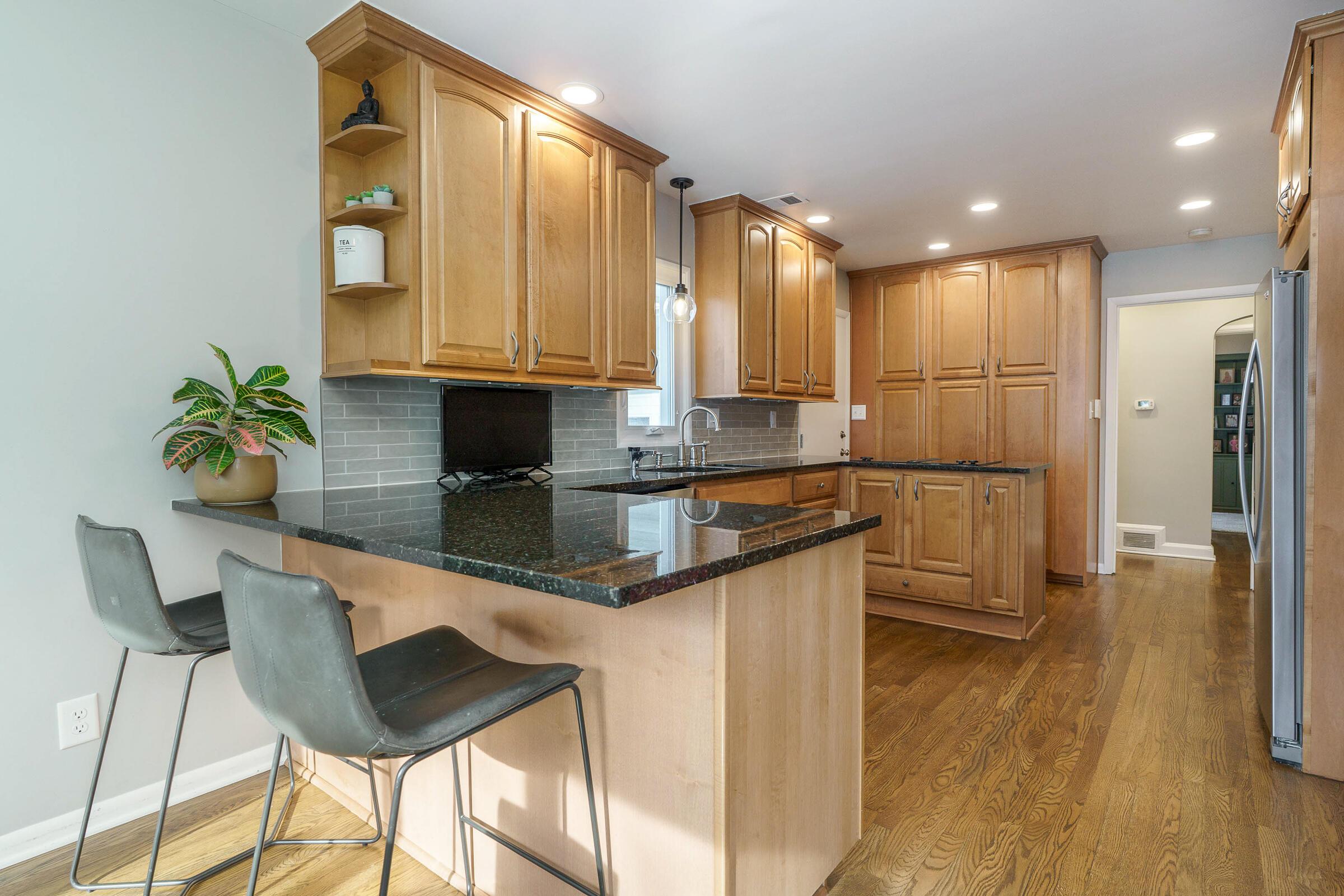 2729 Bexley Park Road