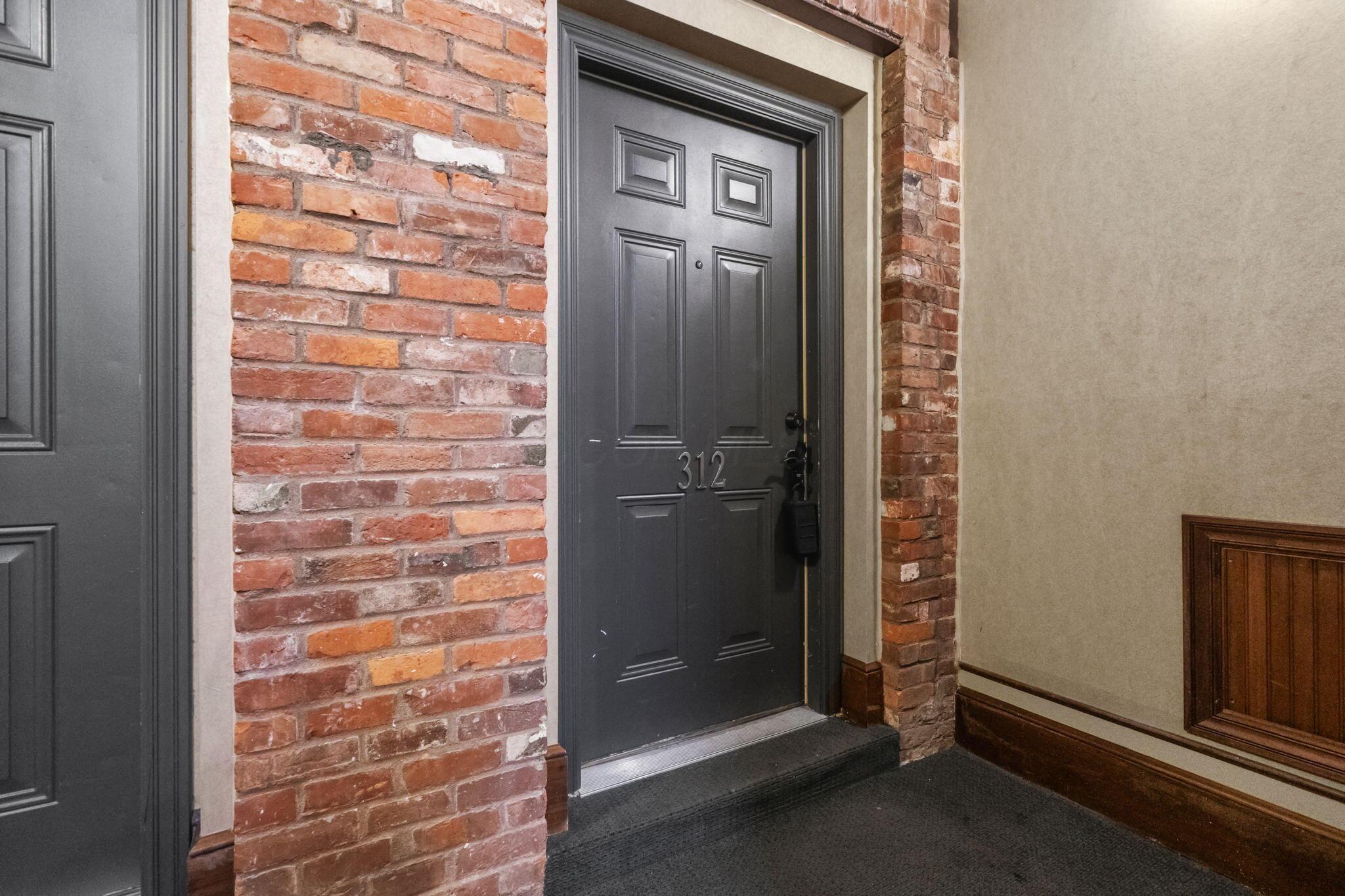 544 S Front Street, 312