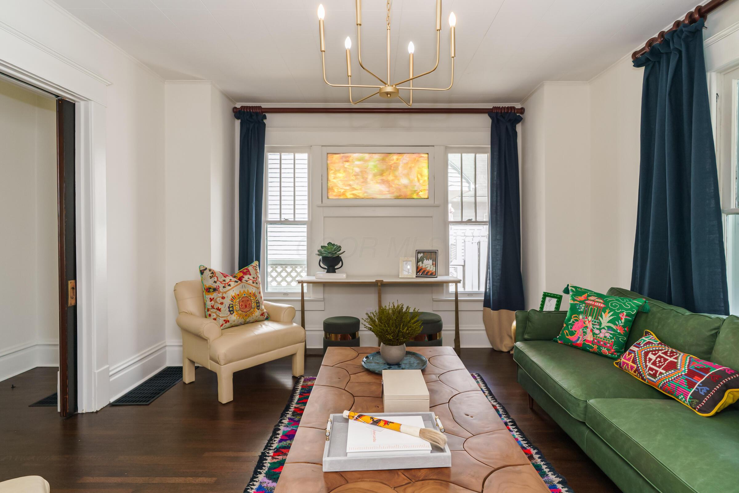 209 E Morrill Avenue