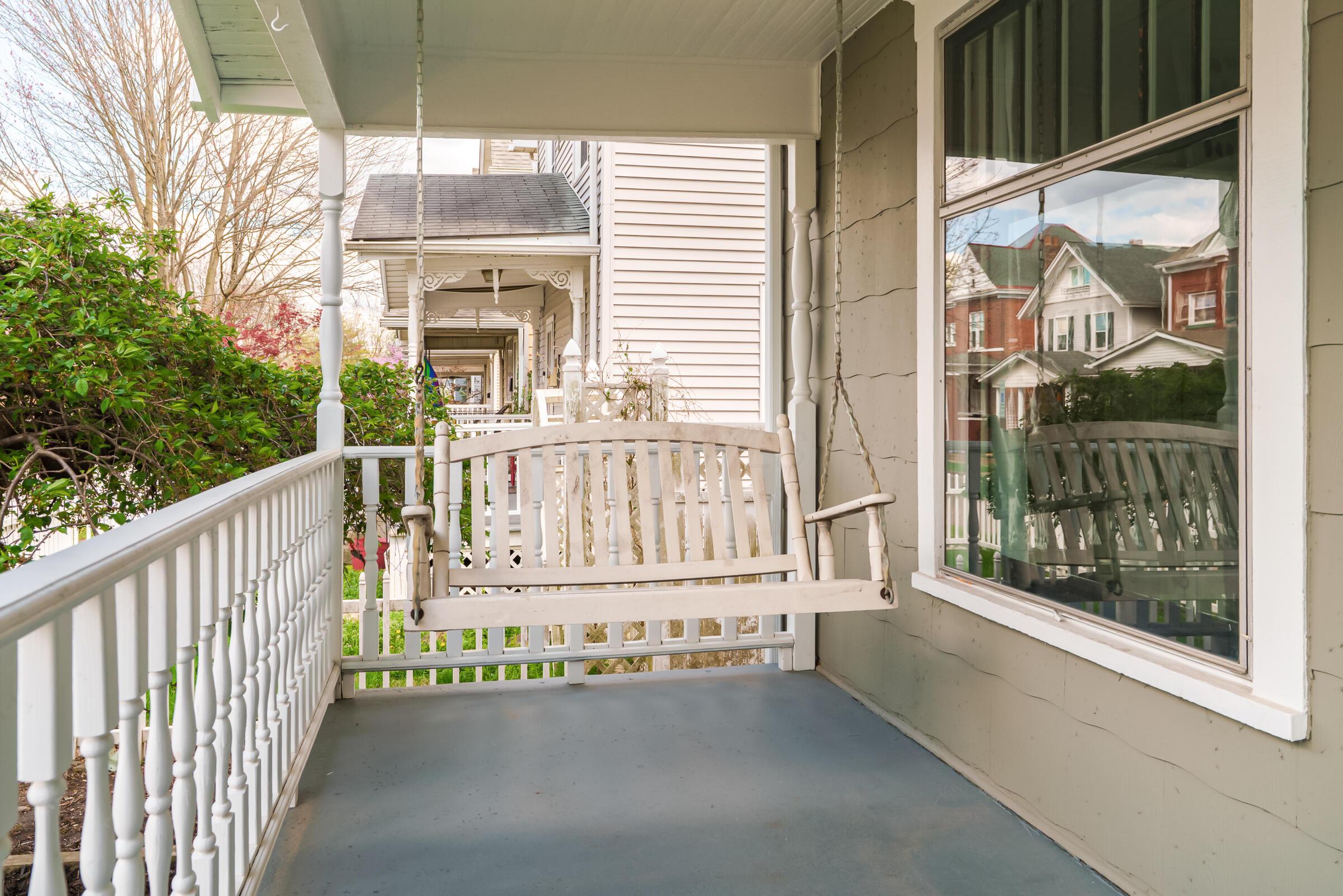 209 E Morrill Avenue