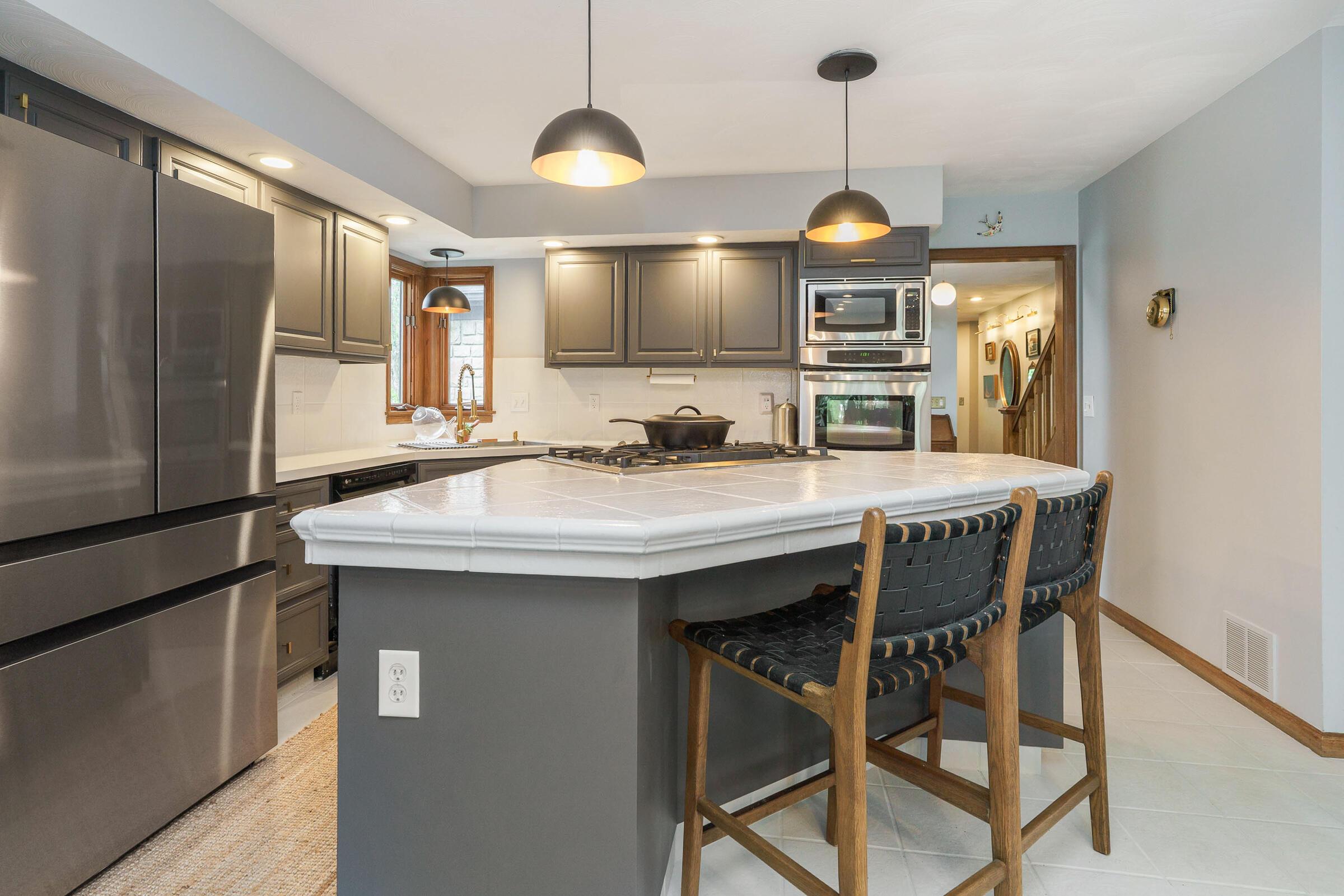 8176 Lake Bluff Court