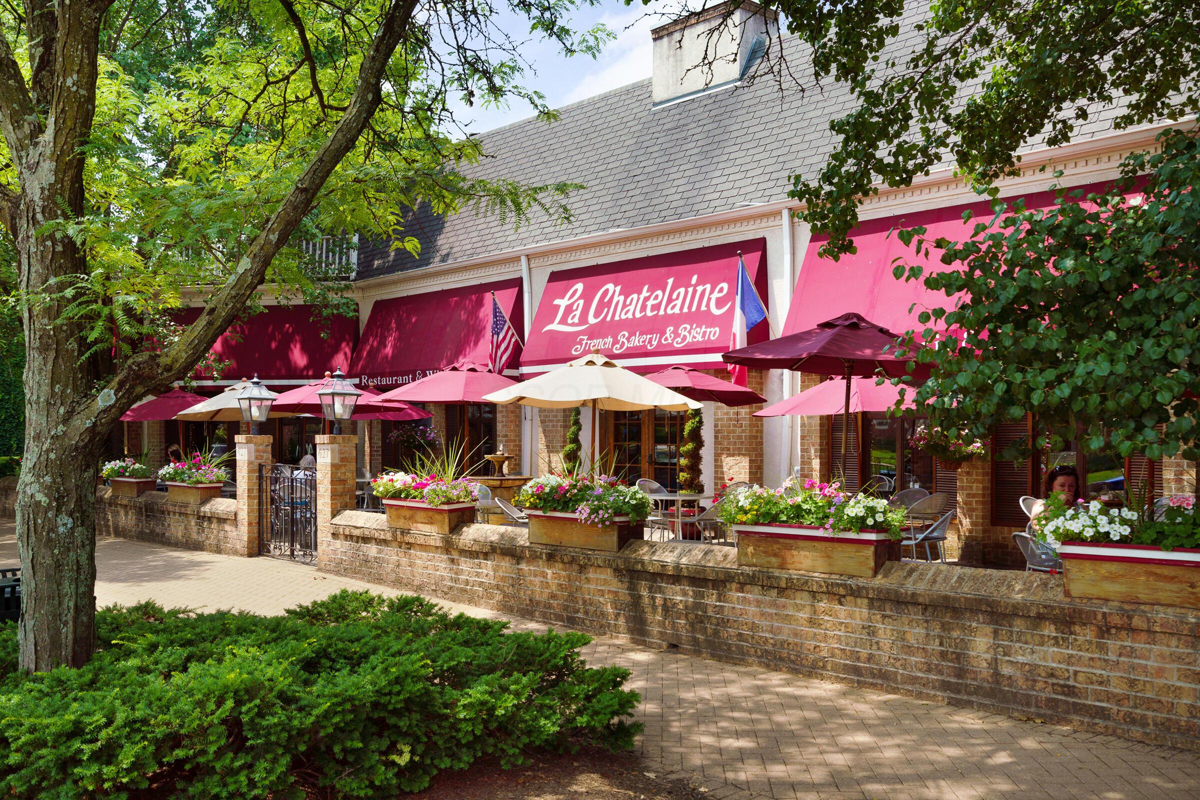 8176 Lake Bluff Court