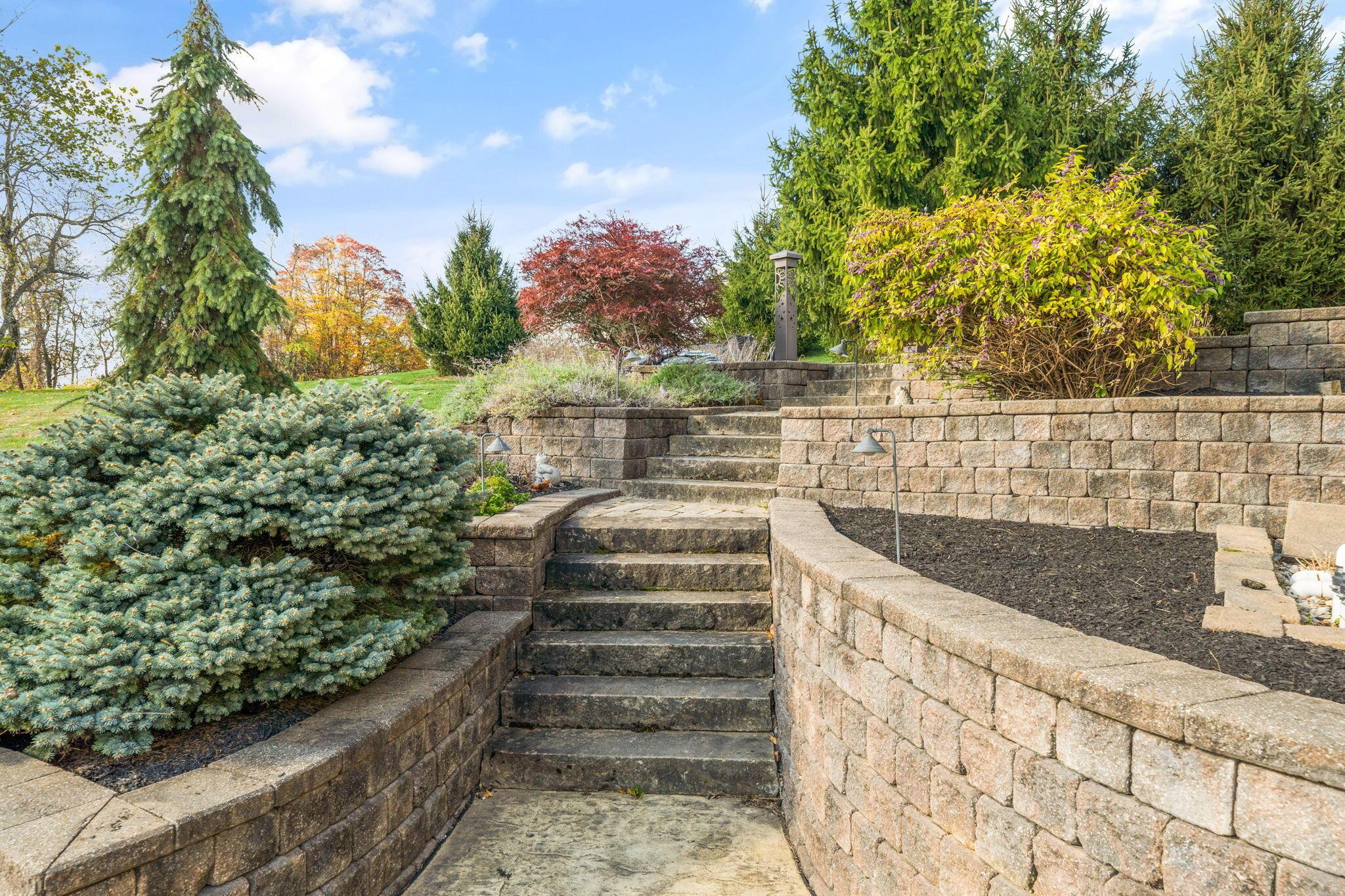 129 Orchard Wood Path