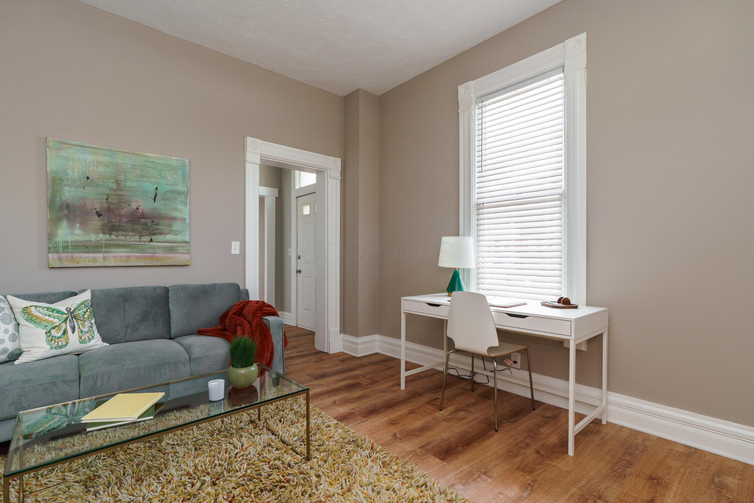 1121-1123 City Park Avenue