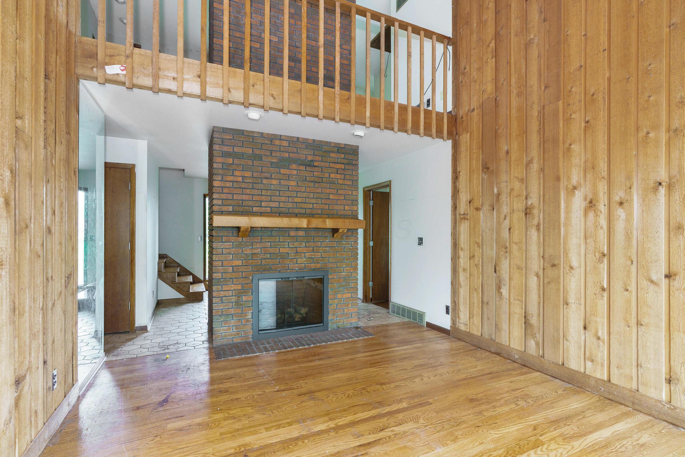 1484 Carriage Road