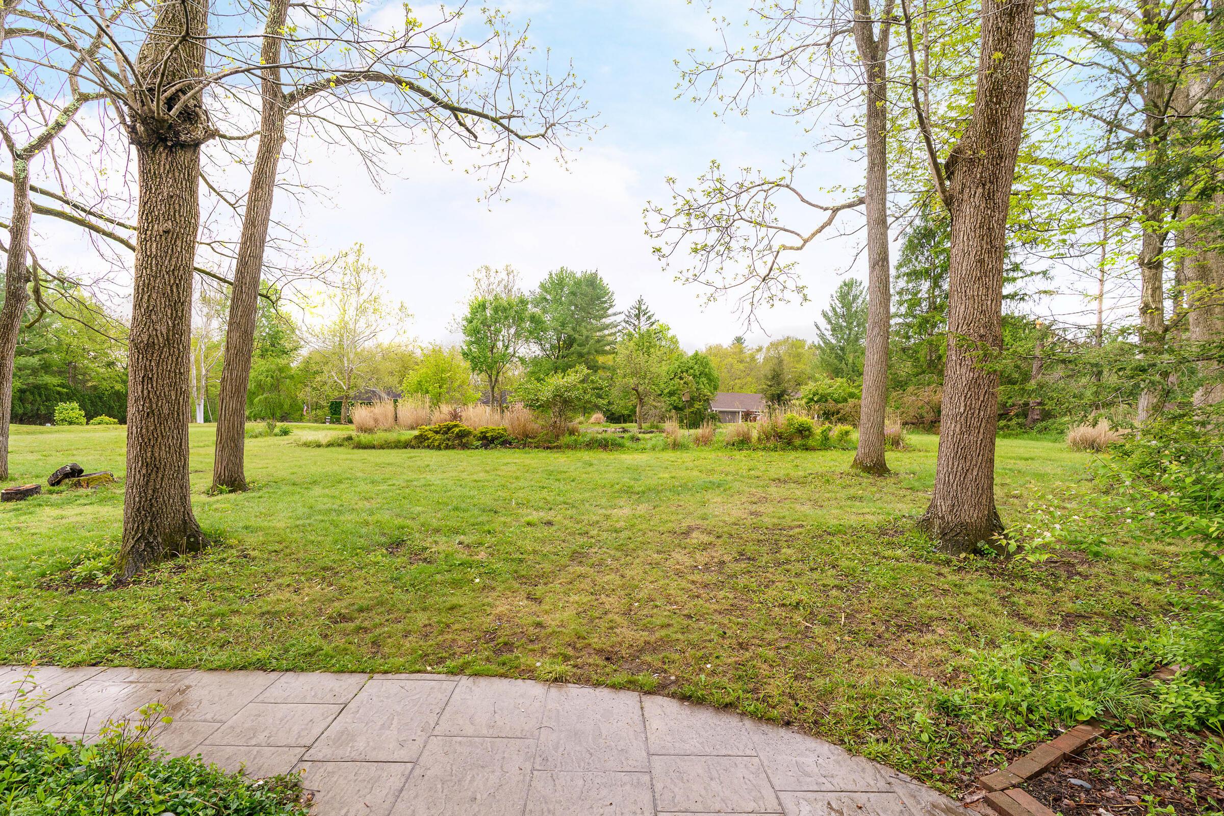 1484 Carriage Road