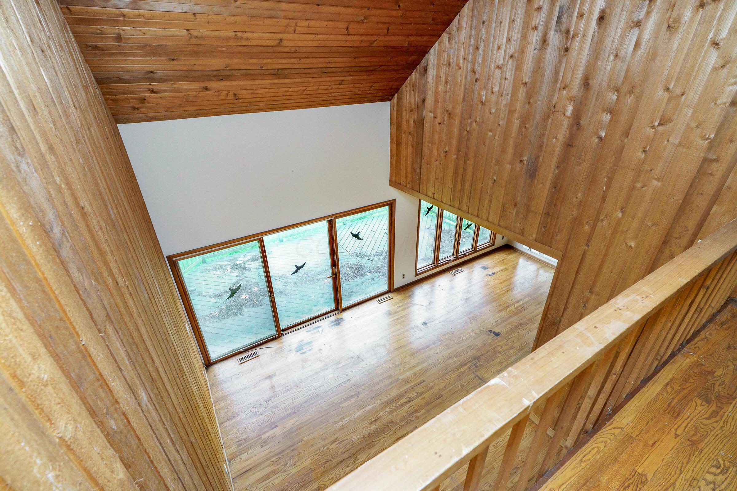 1484 Carriage Road