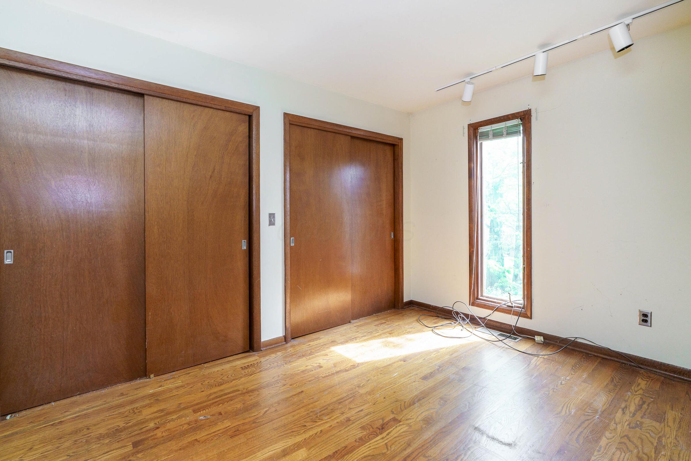 1484 Carriage Road