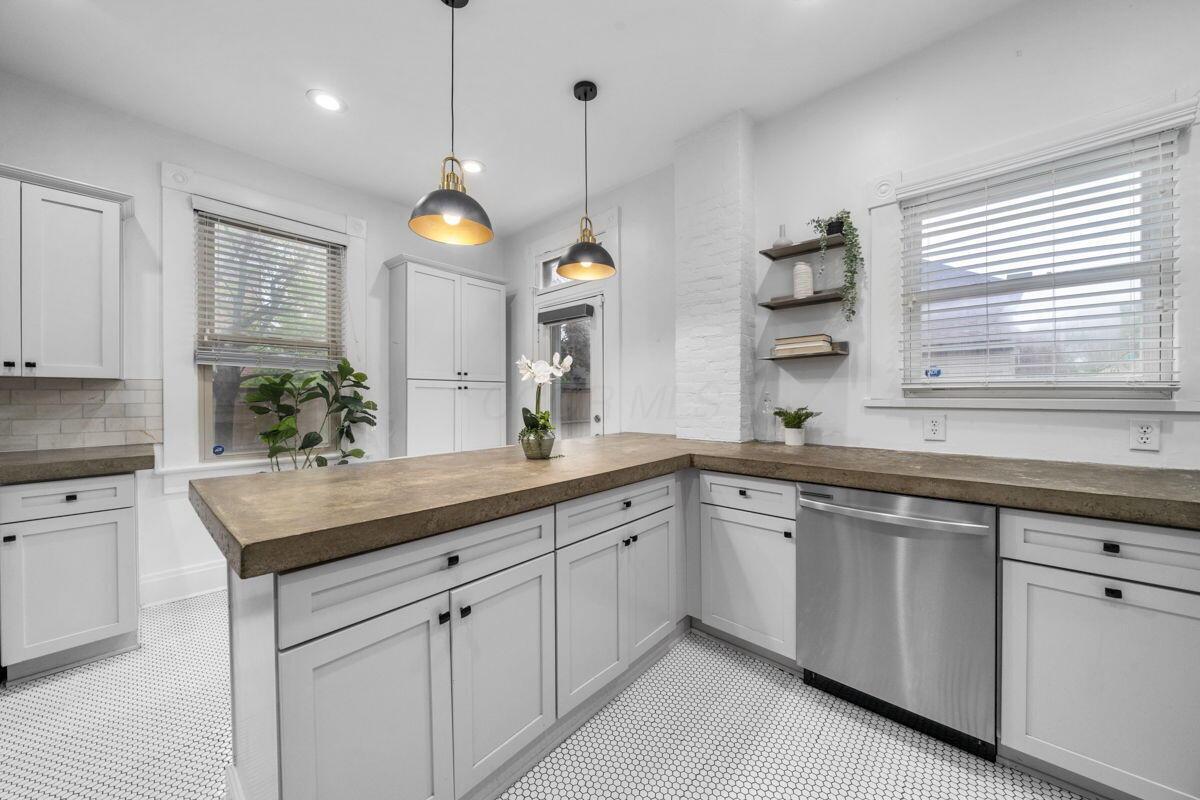 377 Stewart Avenue