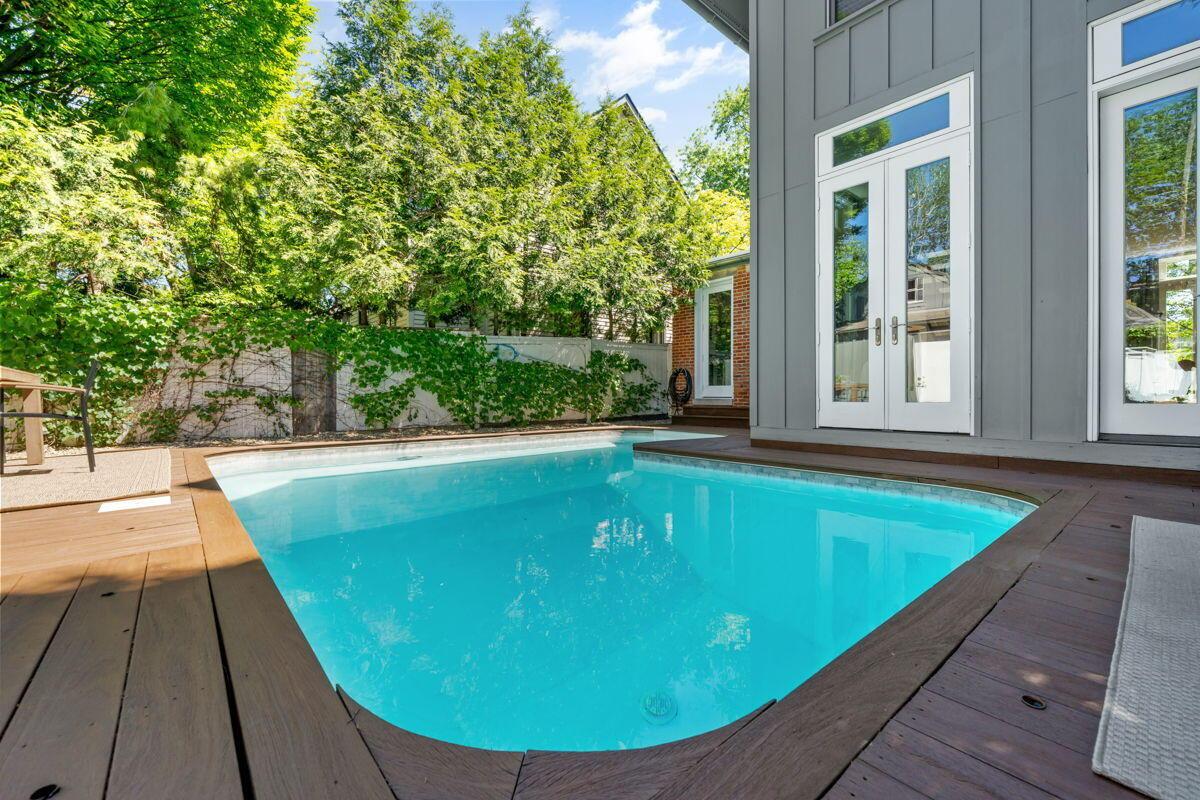 791 S 6th Street