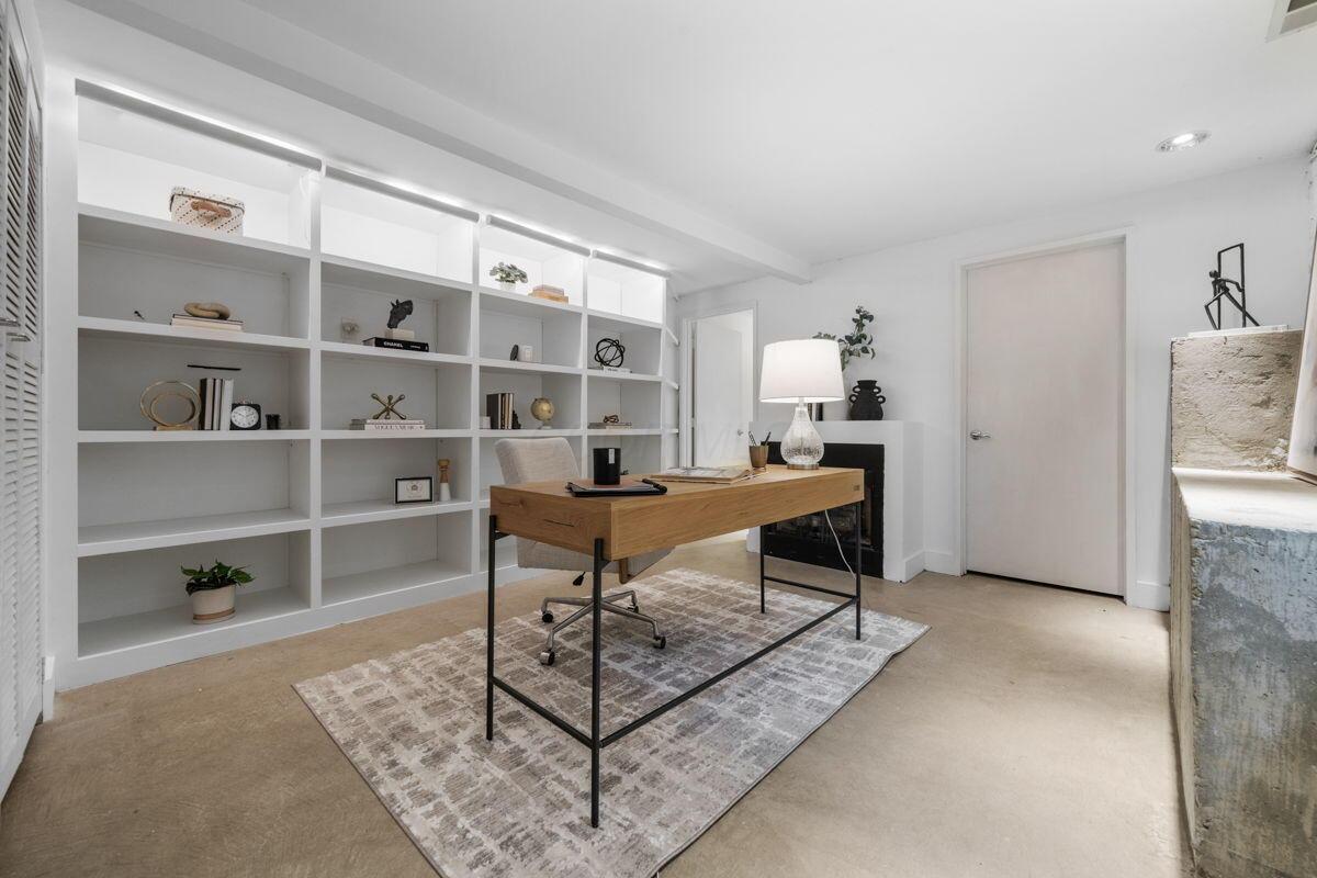 791 S 6th Street