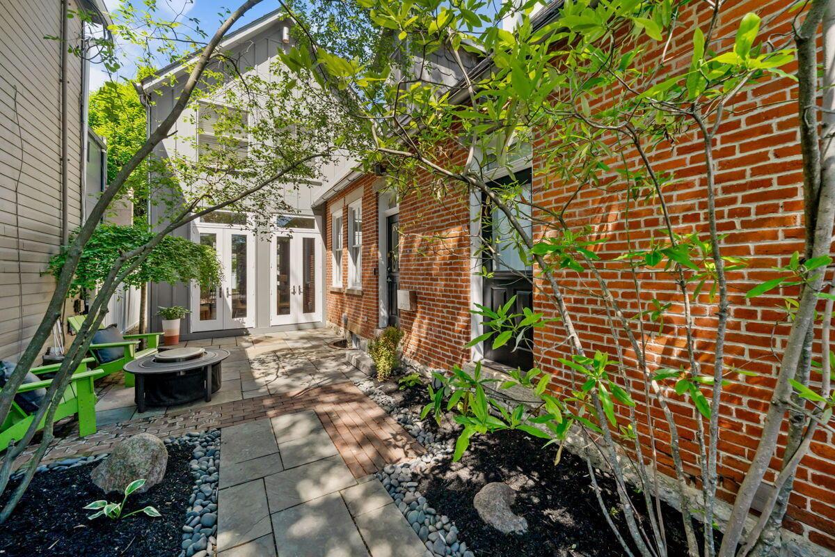 791 S 6th Street
