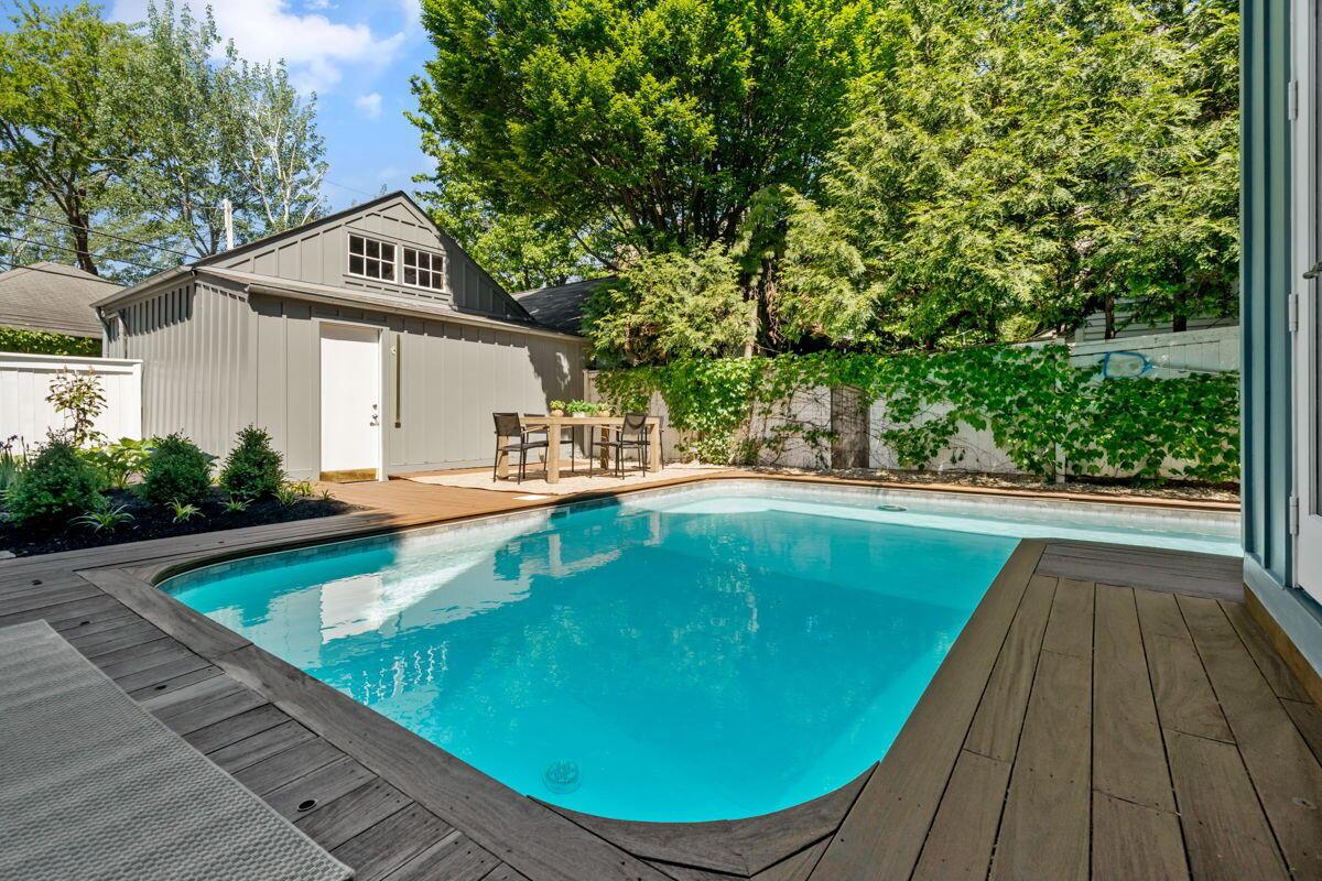 791 S 6th Street