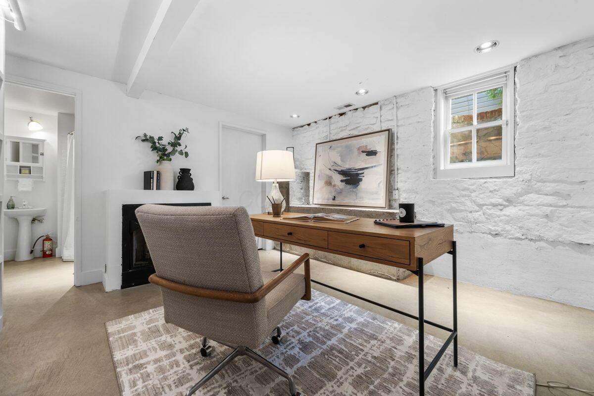 791 S 6th Street