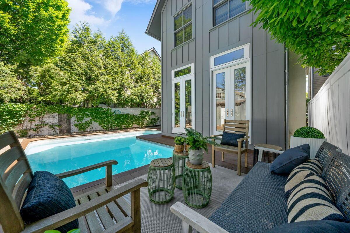 791 S 6th Street