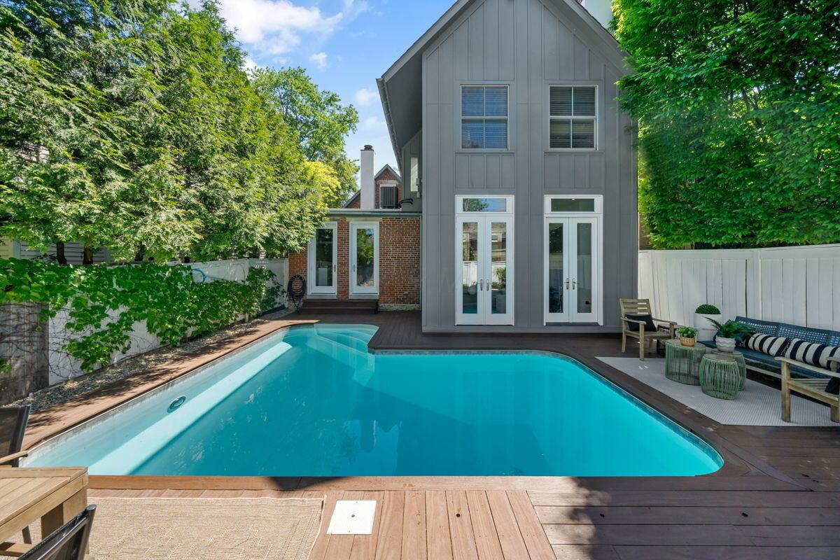 791 S 6th Street