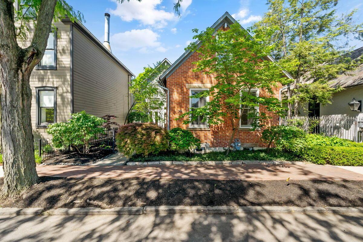 791 S 6th Street