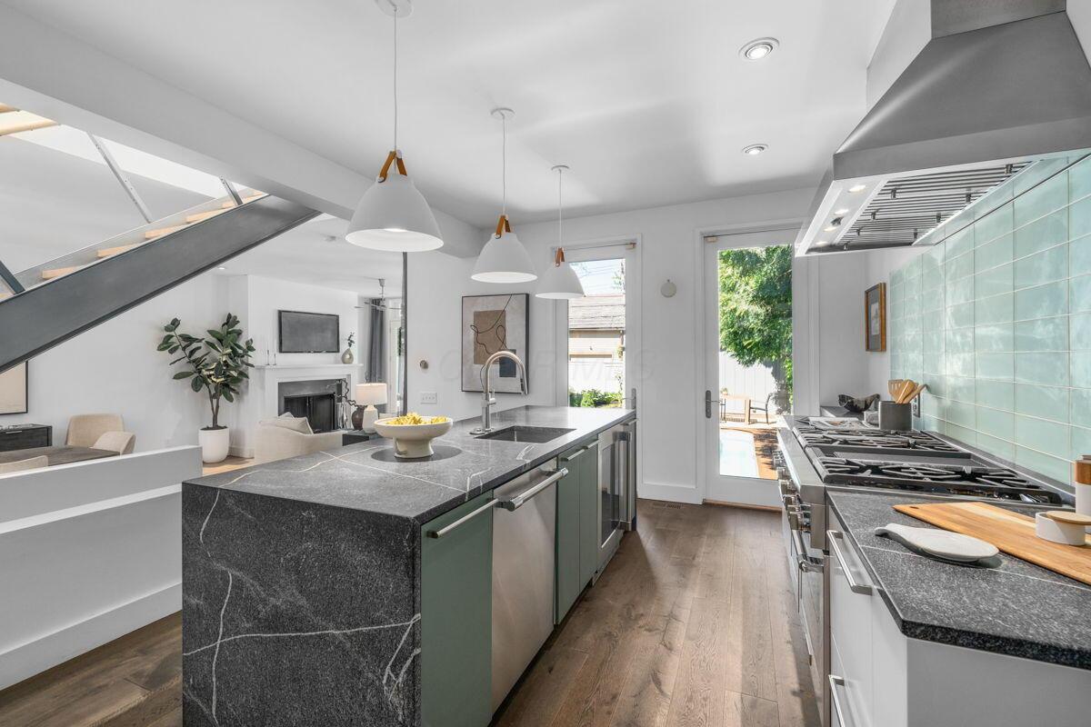 791 S 6th Street