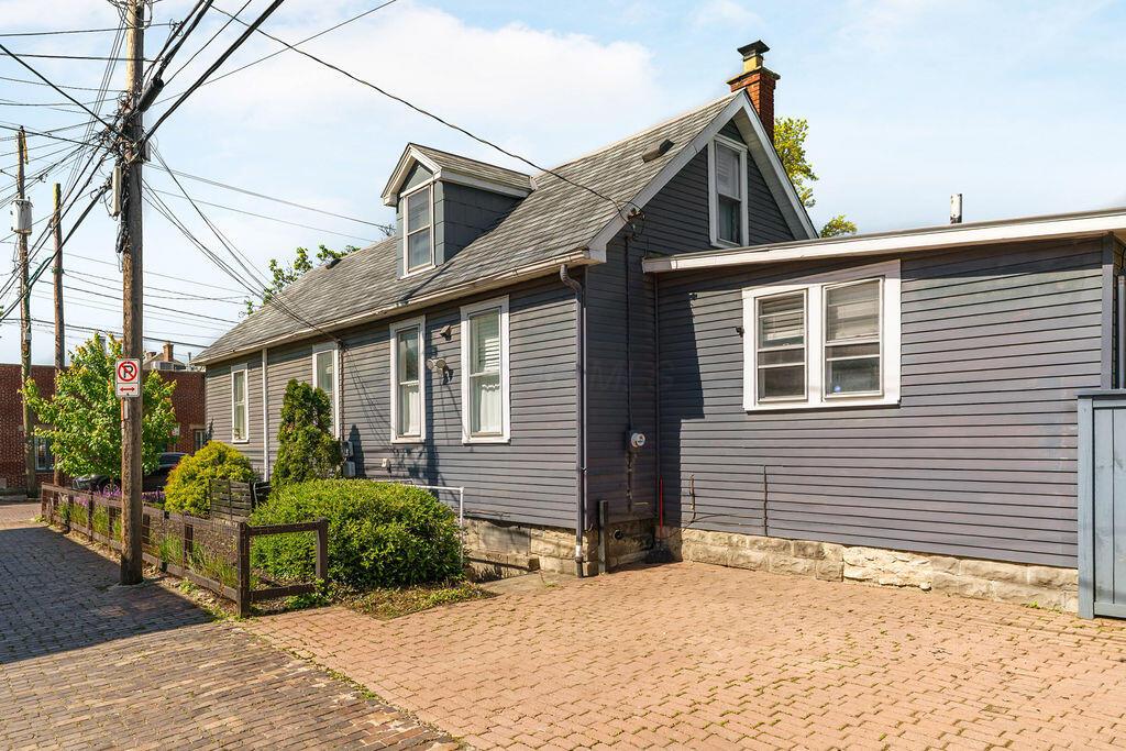 204 Jackson Street