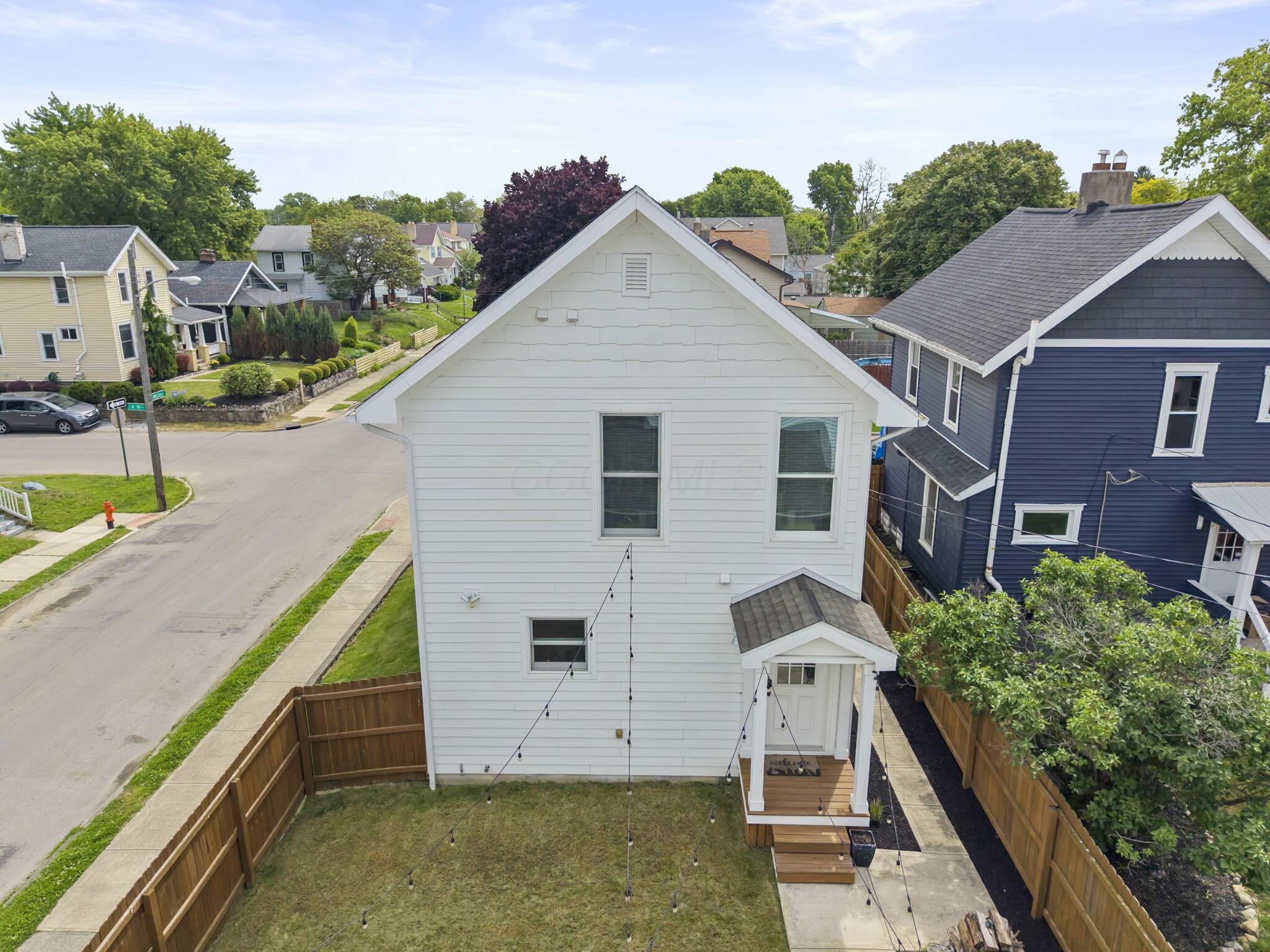1609 S 8th Street
