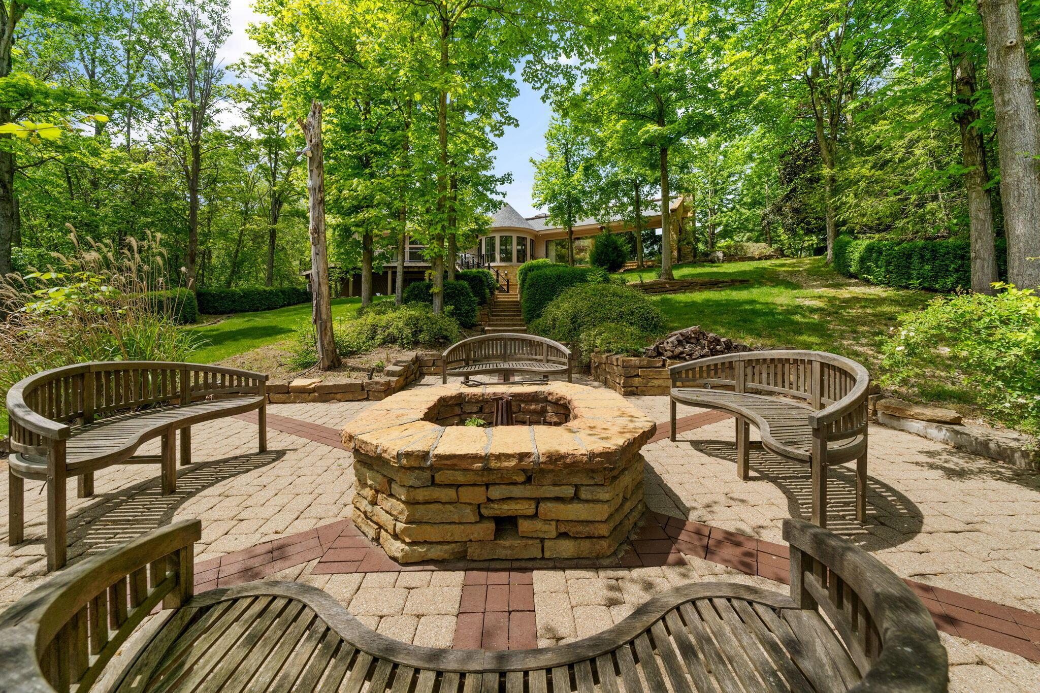 1707 Hyatts Road