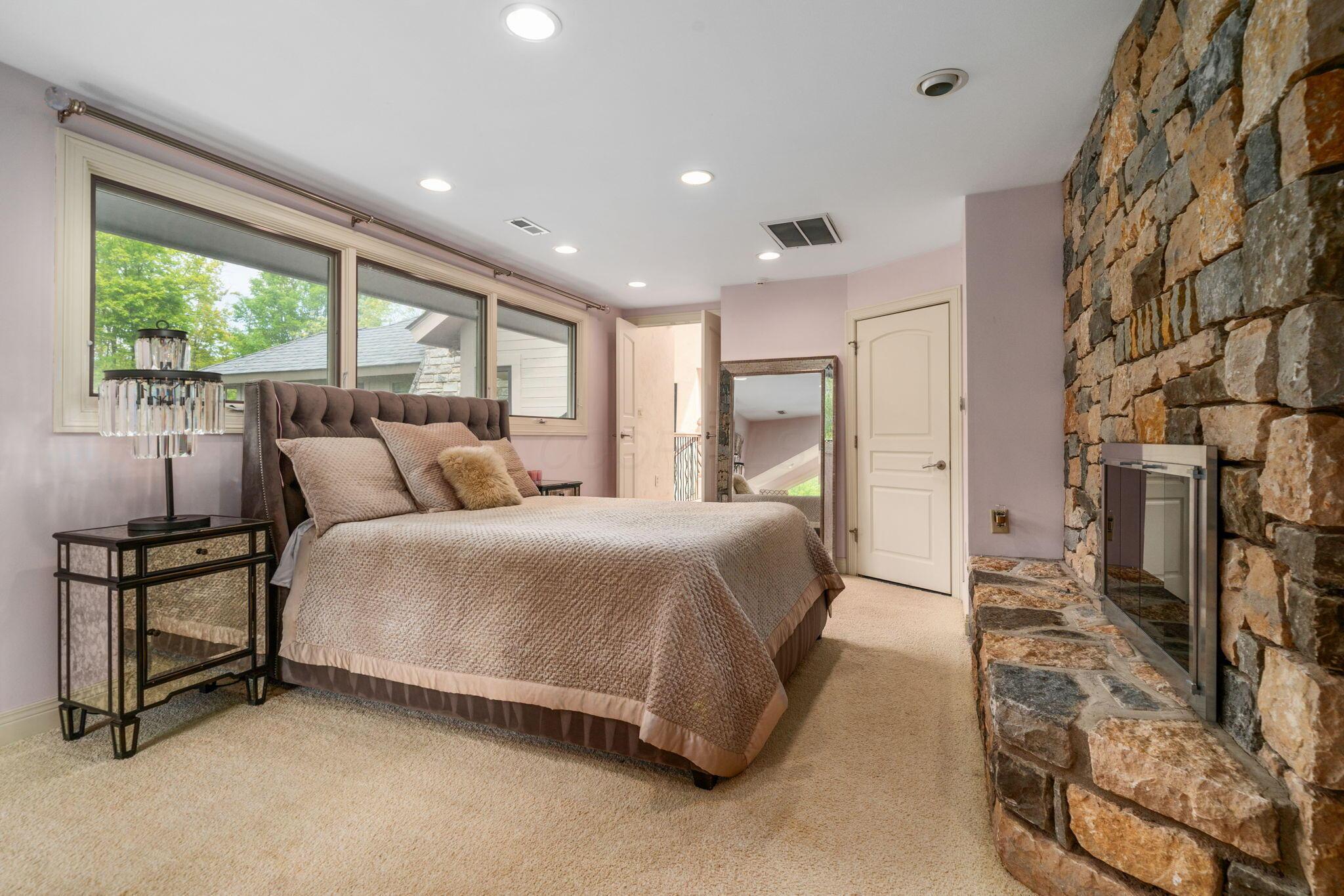 1707 Hyatts Road