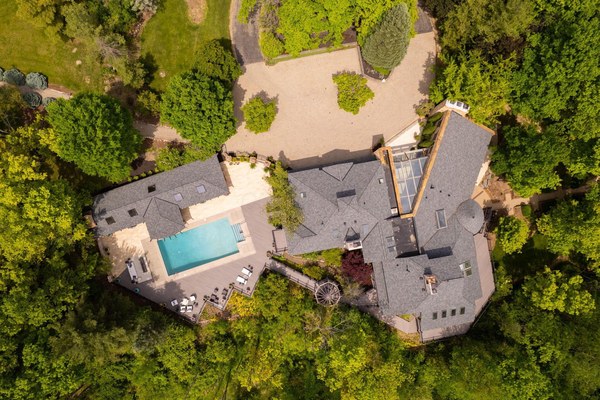 1707 Hyatts Road