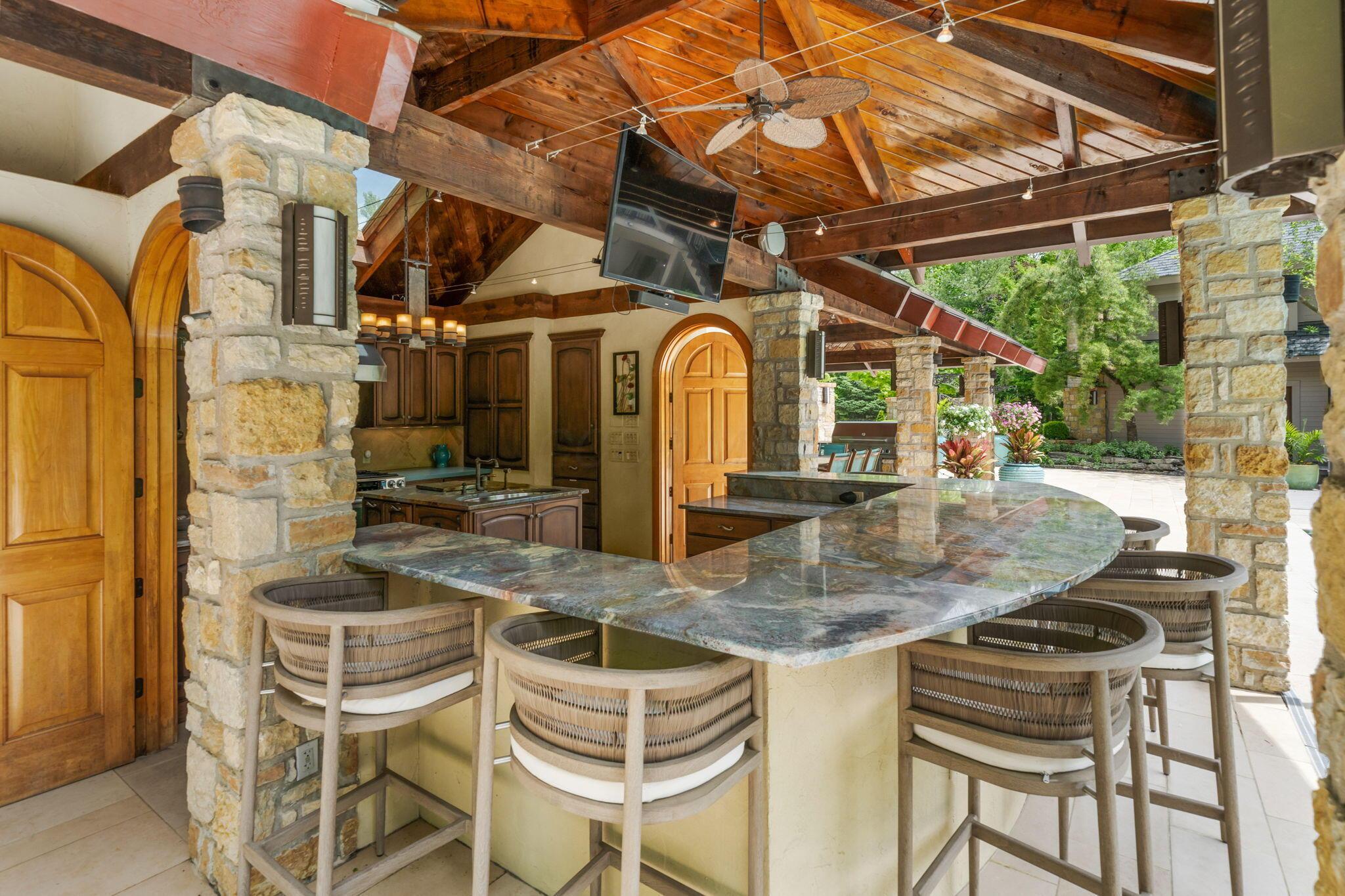 1707 Hyatts Road