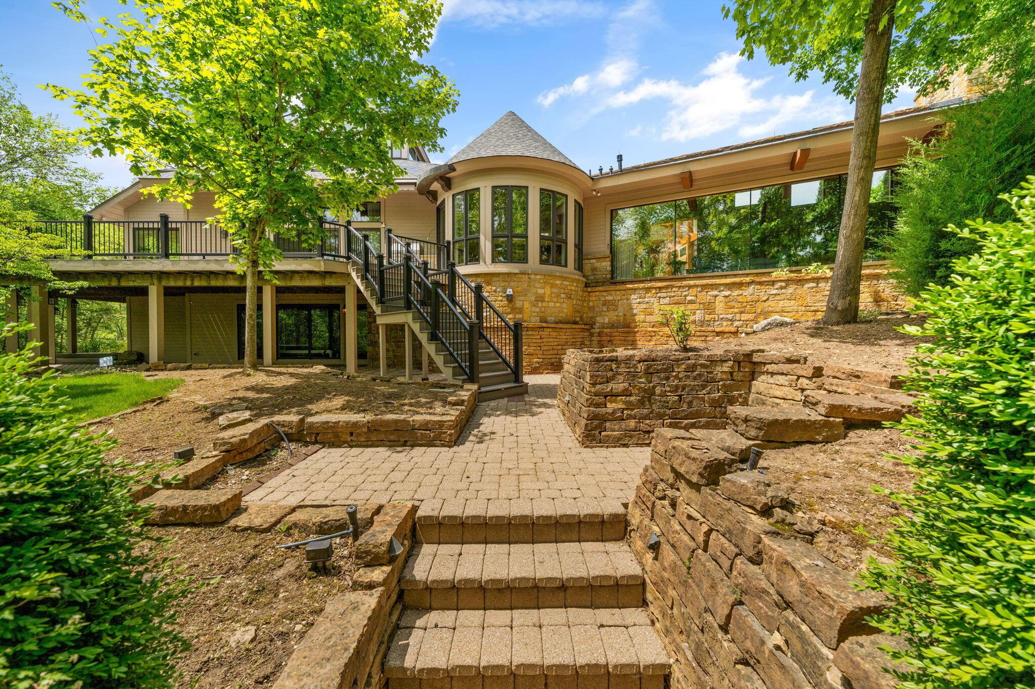1707 Hyatts Road